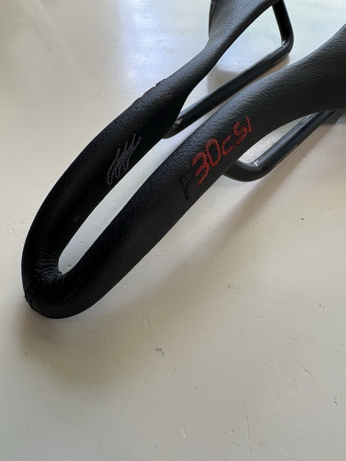 Selle SMP F30c S.I. Bike Saddle Black, 150mm | Bicycle Seat