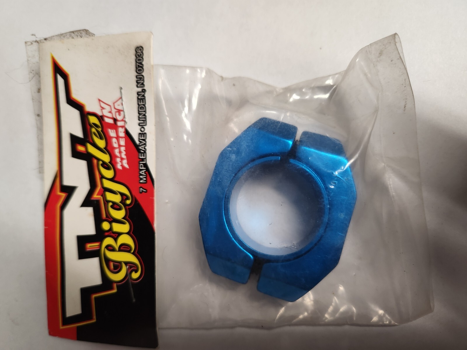 NOS TNT Stamped Seat Post Clamp 1 1/8″ – 1 1/4″ Old School BMX 28.6 31.8 BLUE