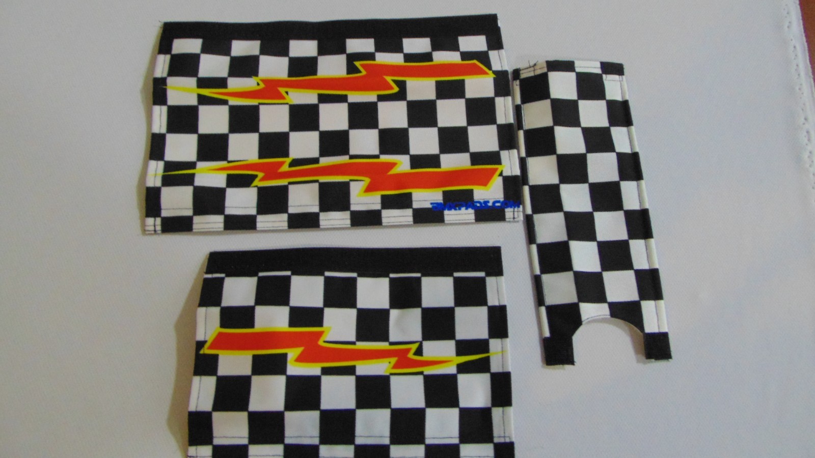 CHECKERED FLASH OLD SCHOOL CLASSIC BIKE BMX PAD SET STEM HANDLEBAR TOP TUBE PADS