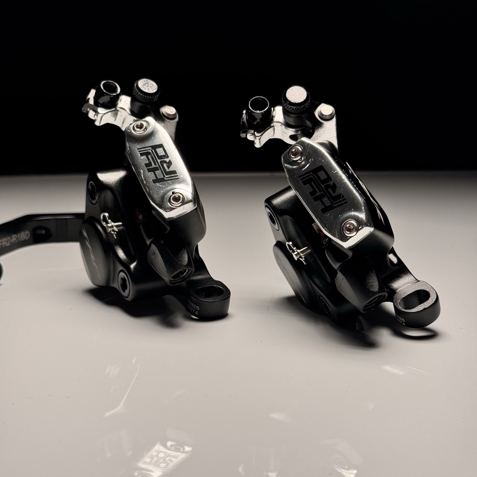 TRP HY/RD Road Hydraulic Disc Brake Caliper Post Mount Pair