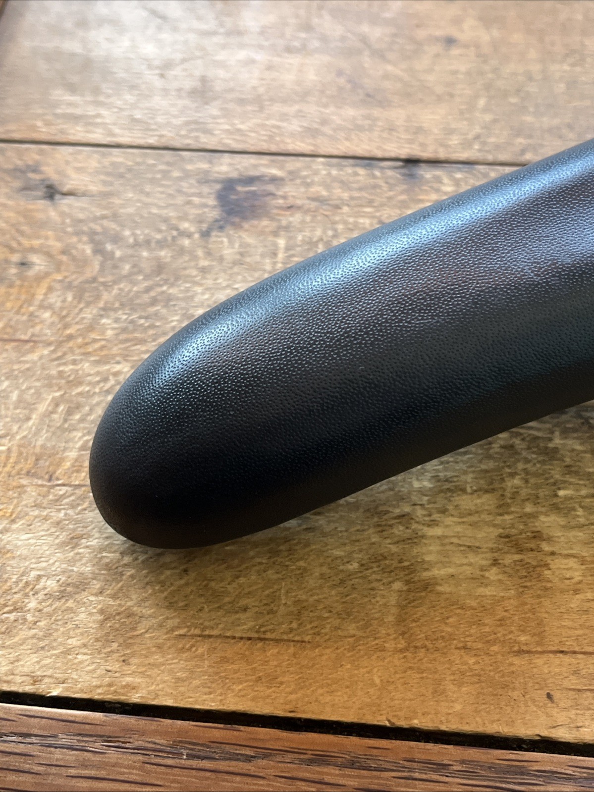 Vintage Oval Concepts 300 Saddle 282 mm Length 138 Width Road Hybrid