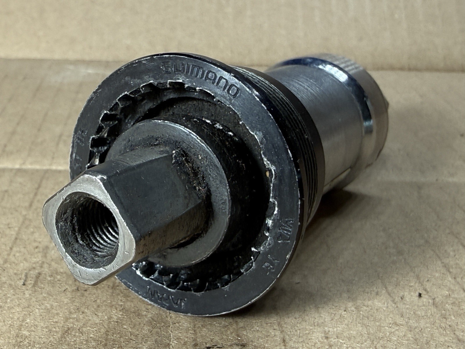 Shimano BB-UN72 Sealed Cartridge Bottom Bracket BSA 68mm 113mm JIS