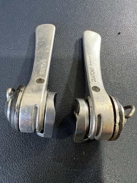 ! NOS SUNTOUR 3000 DOWNTUBE SHIFTERS INDEX OR FRICTION PARTS AS SHOWN