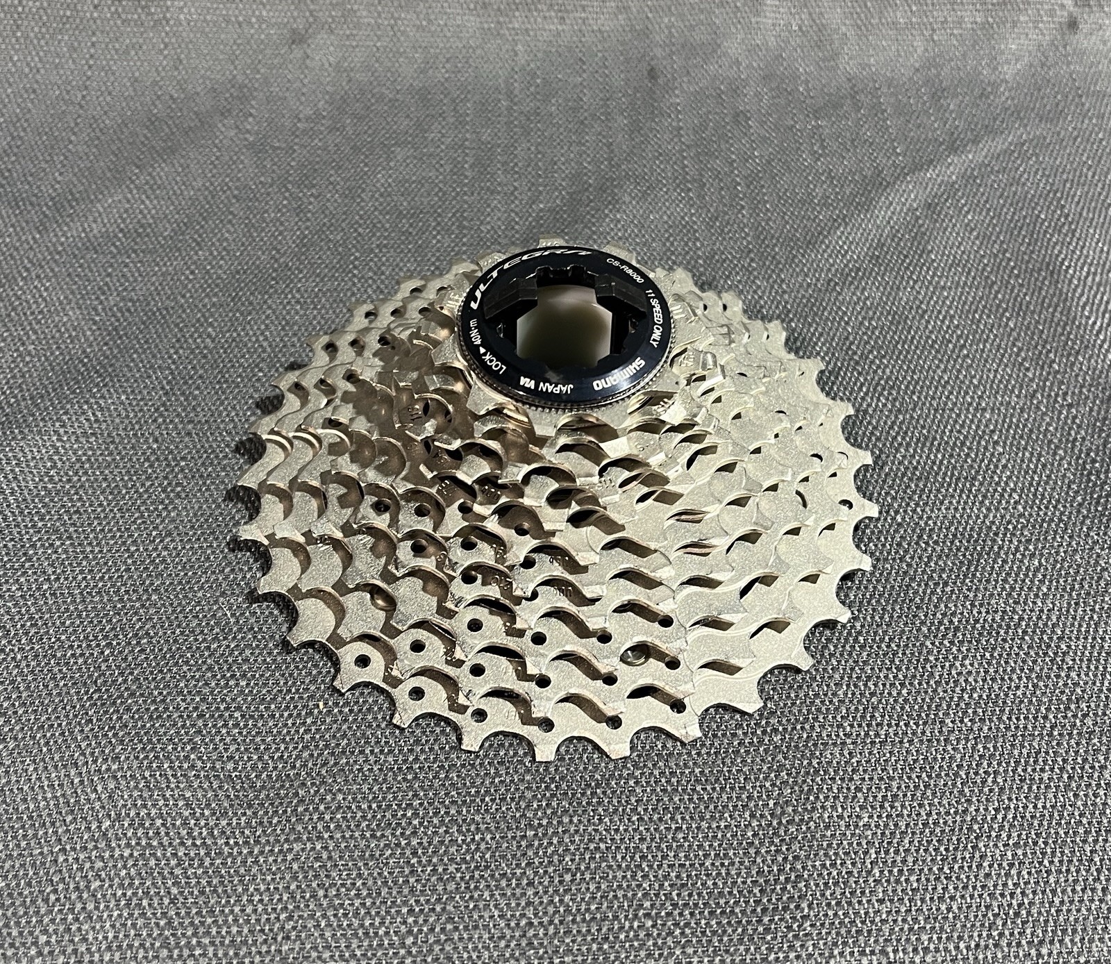 Shimano Ultegra CS-R8000 11-30T 11-Speed Road Cassette Hyperglide HG-EV