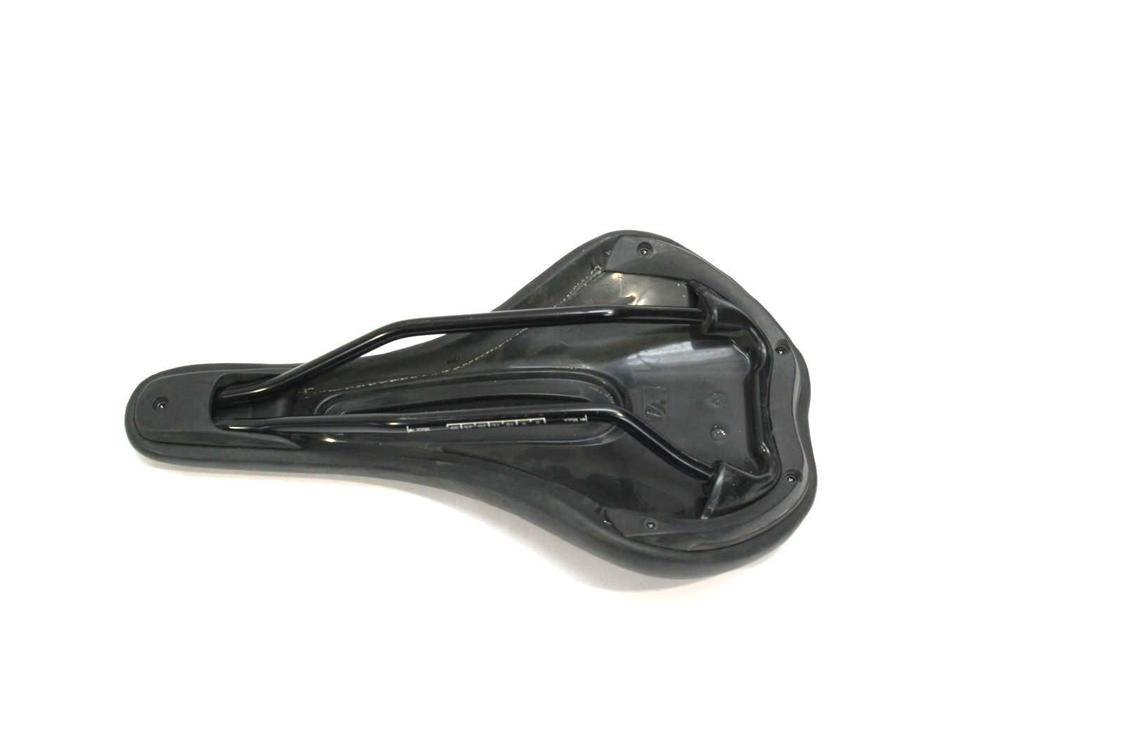 Oval Concepts 235 Saddle with Relief Zone 140 x 270 mm Black 235