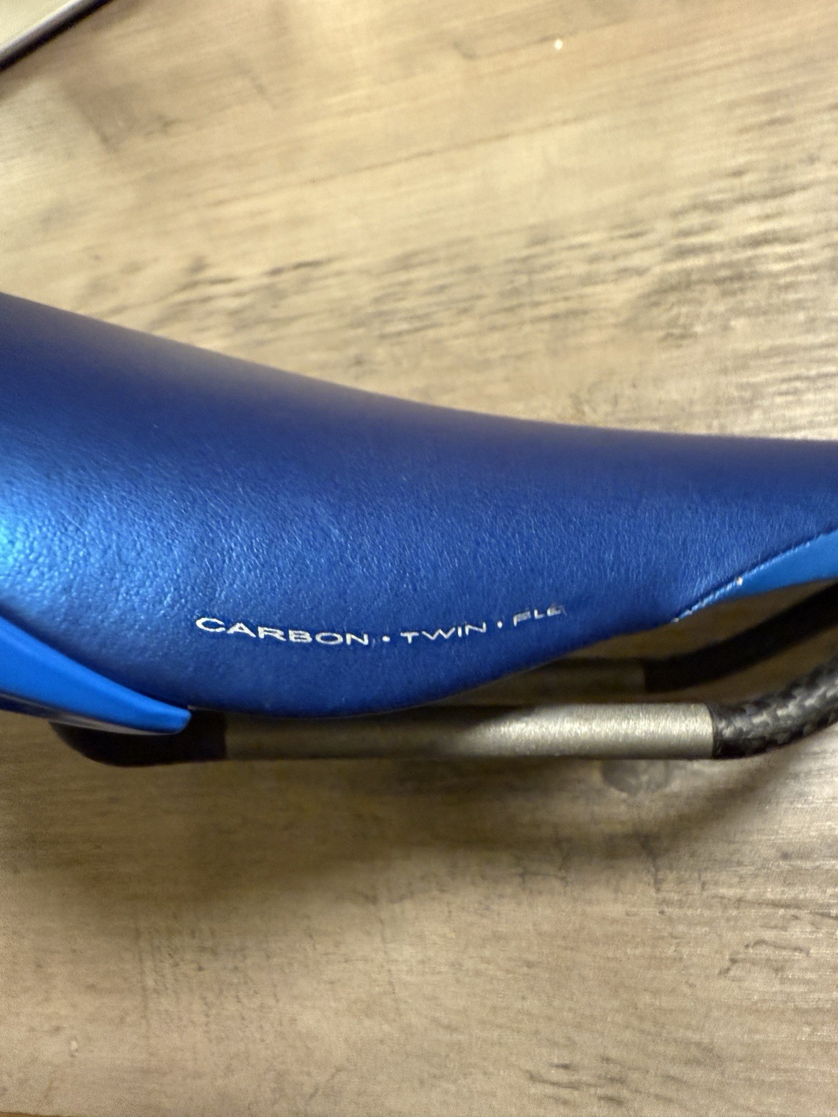 FIZIK Aliante carbon rail saddle In Blue 200 Grams
