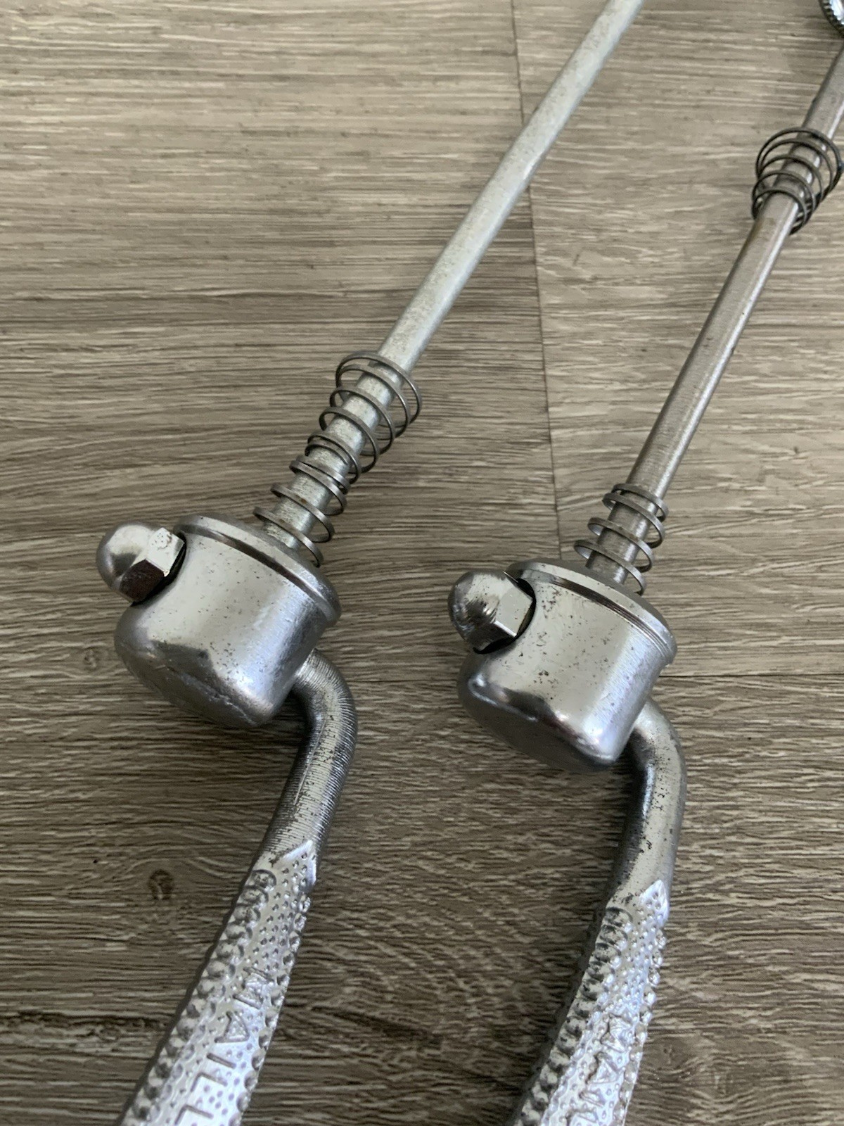 MM ATOM MAILLARD SKEWER SET 100-126 MM SPACING STEEL 178 GRAMS