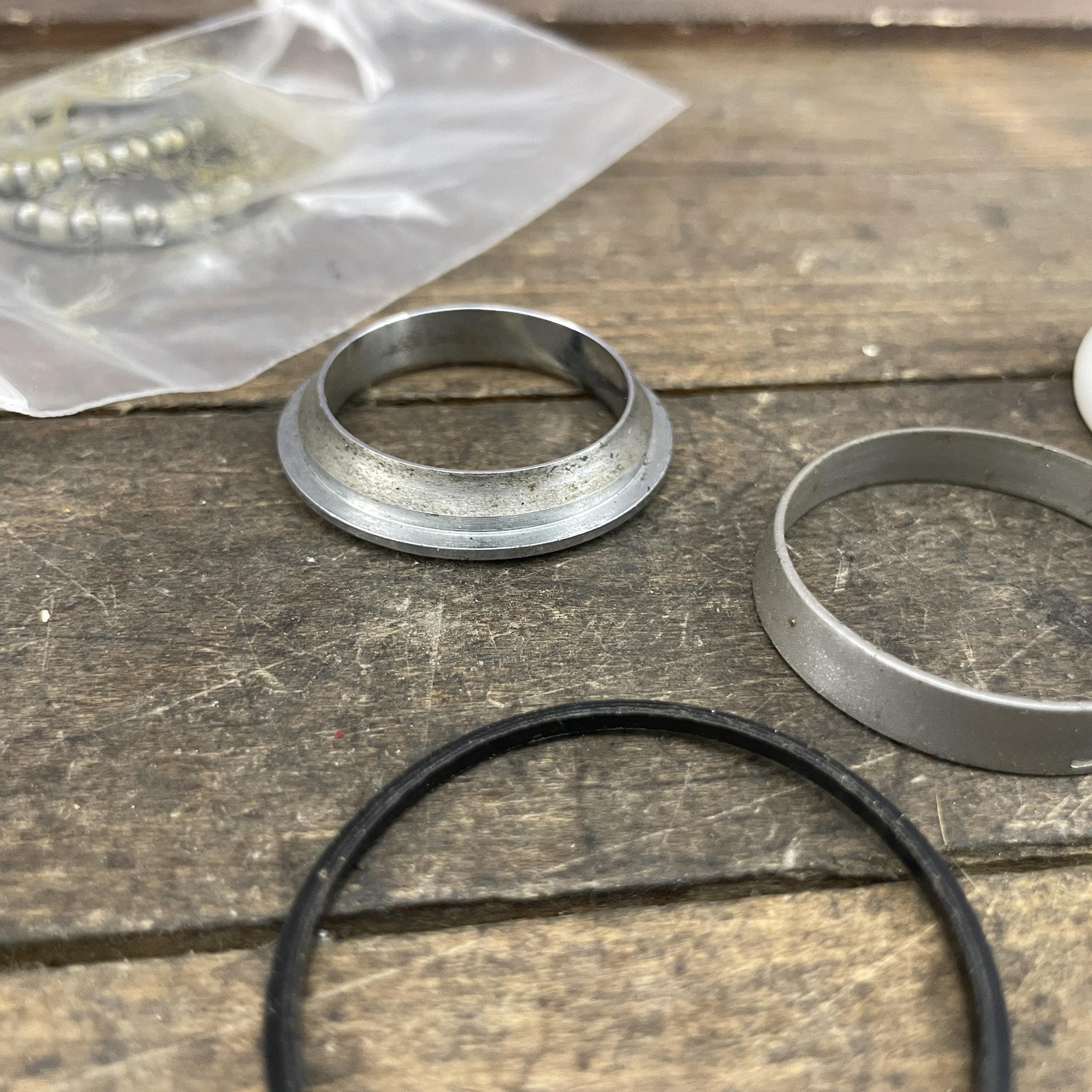 Vintage Shimano Sante 1 inch Threaded Headset PARTS Cover Trim Spacer Cups White