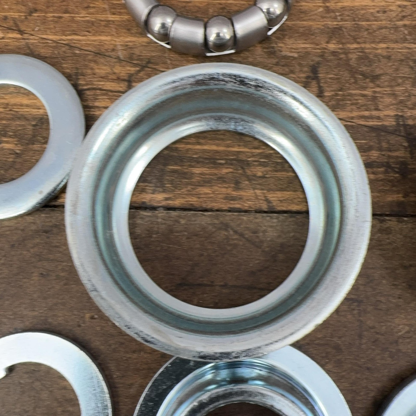Dimension BMX American Bottom Bracket 24t Silver Steel Bearing Set BMX Bike