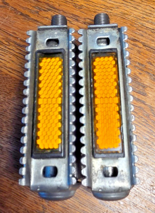 Vintage Union K10491 U41 Rat Trap Bicycle Pedals USA From Gambles Hiawatha 1/2″