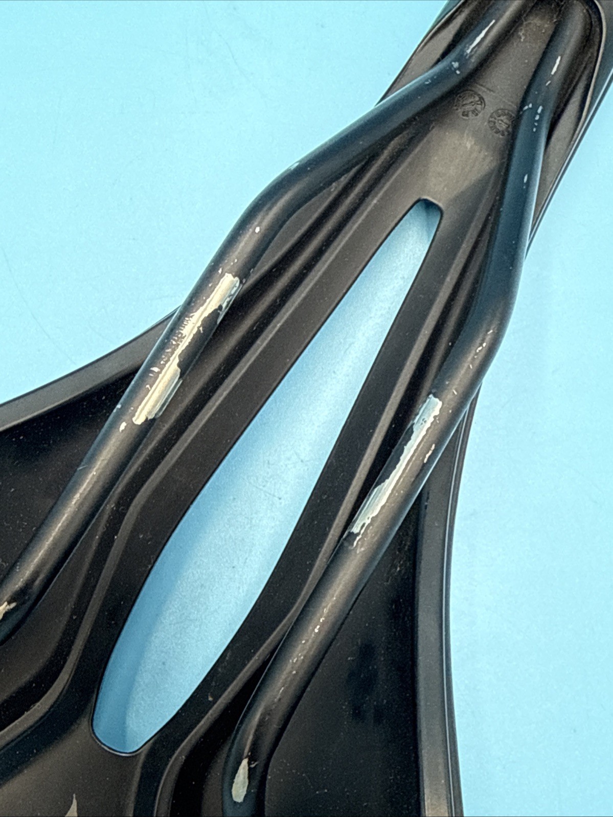 Specialized Romin EVO 143 Expert Body Geometry Comp Hollow Titanium Rail Saddle