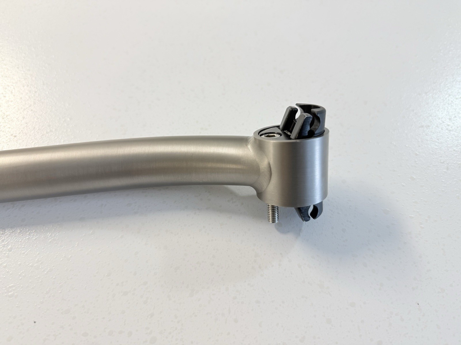 Lynskey Performance Titanium seatpost (set Back) 27.2 x 400mm