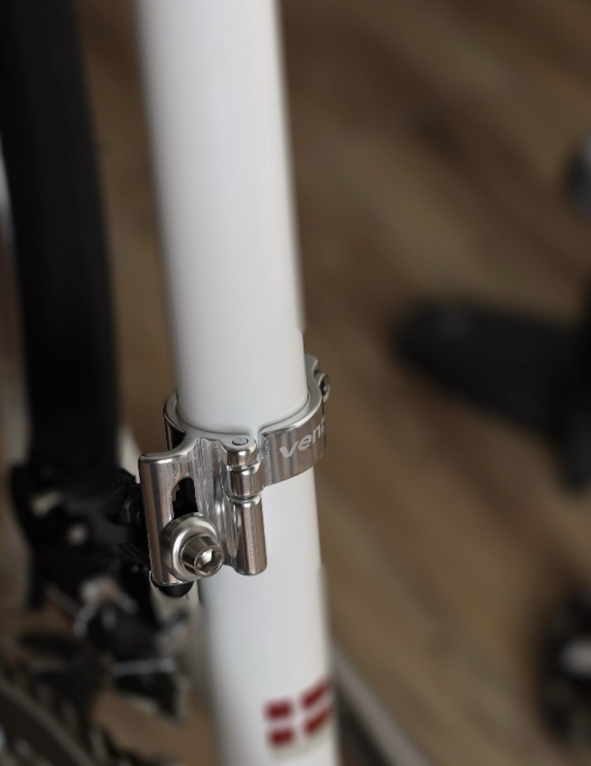 Venzo Bike Adjustable Braze on Front Derailleur Adapter Clamp Silver 28.6m Clamp