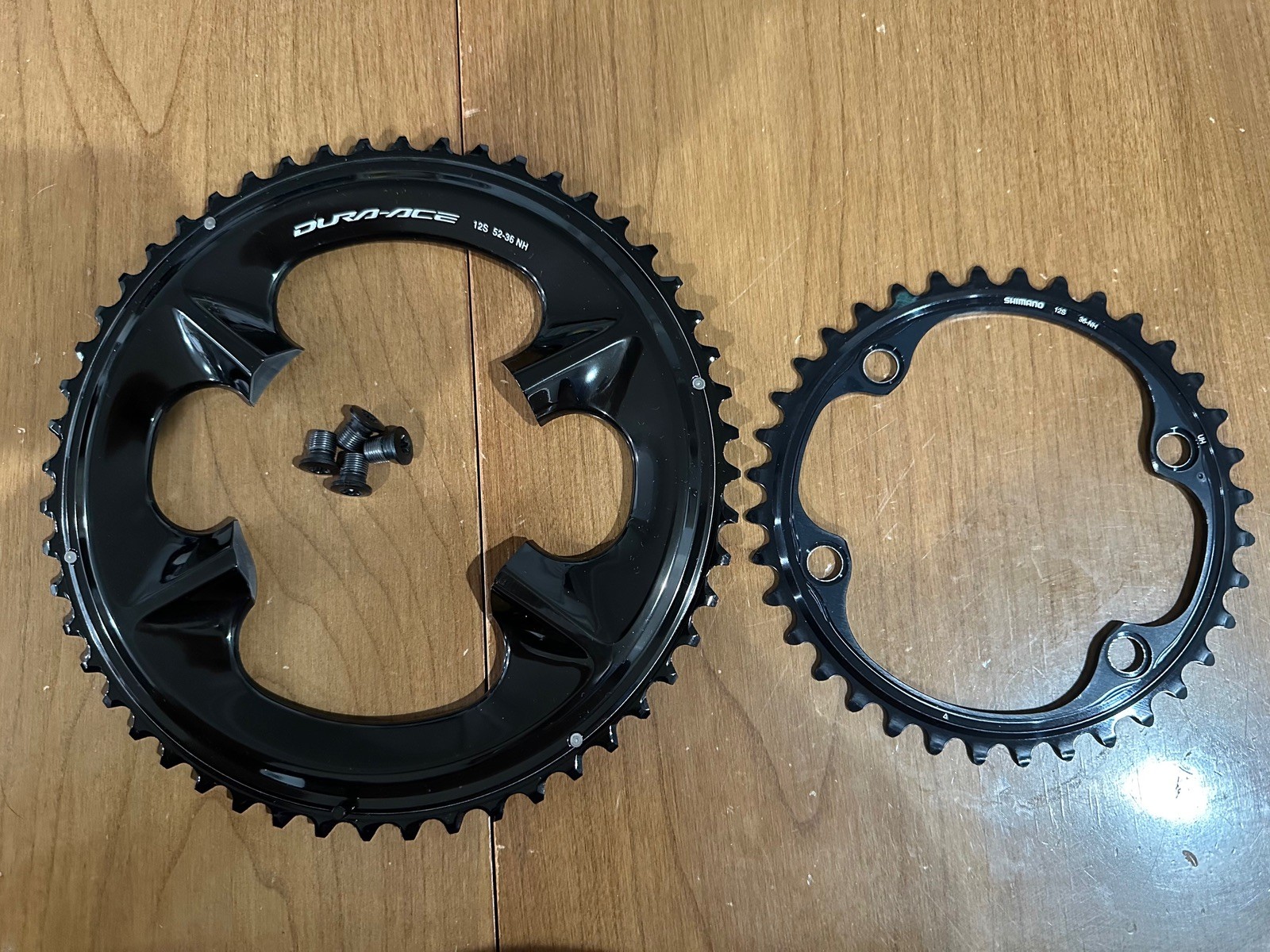 Shimano Dura-Ace FC-R9200 52t & 36t 52-36 NH Chainrings, 12-Speed 52/36 + Bolts