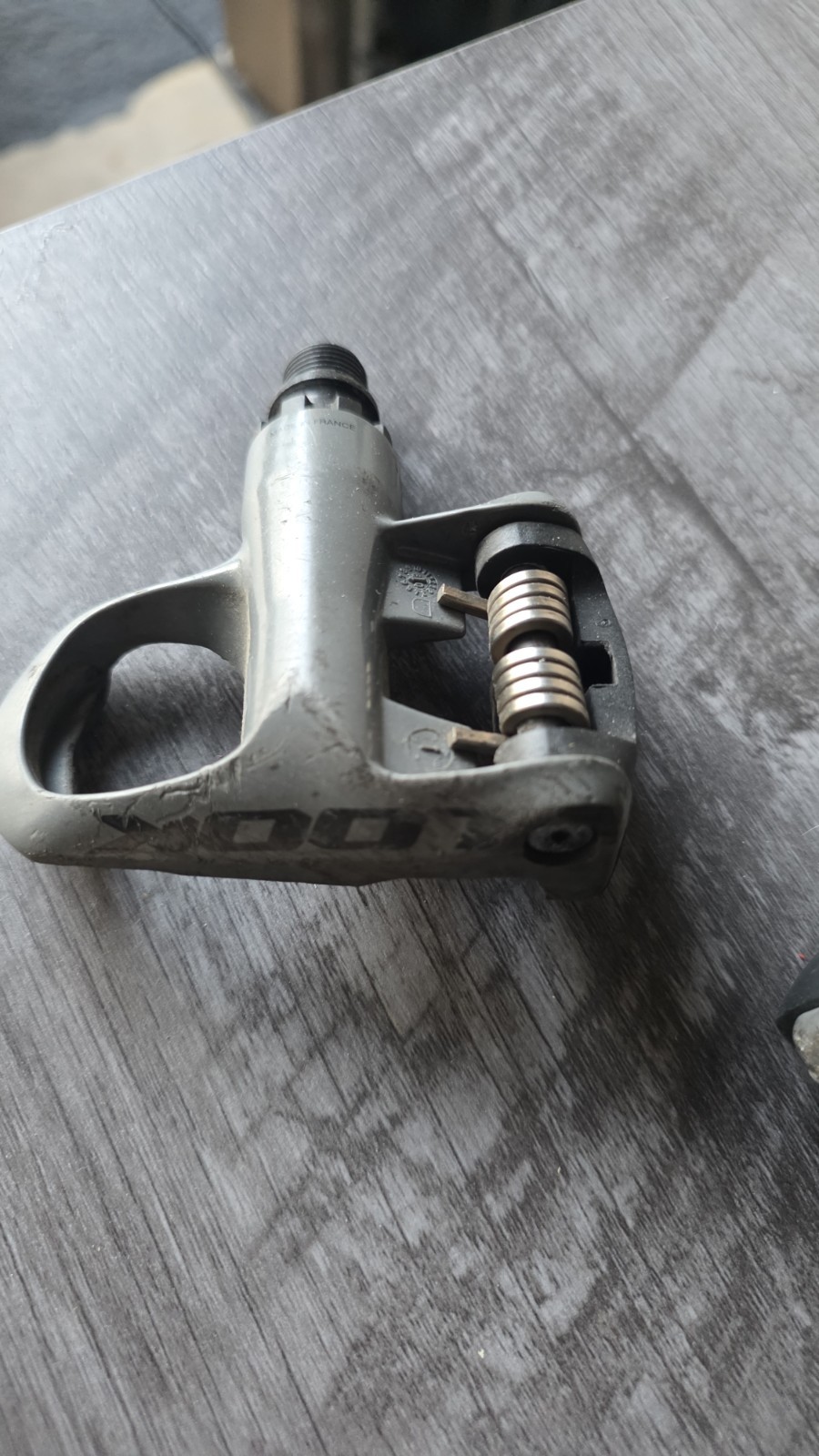 Look Keo Easy Road Bike Clipless Pedals Gray, Lightweight, Pair, 235g
