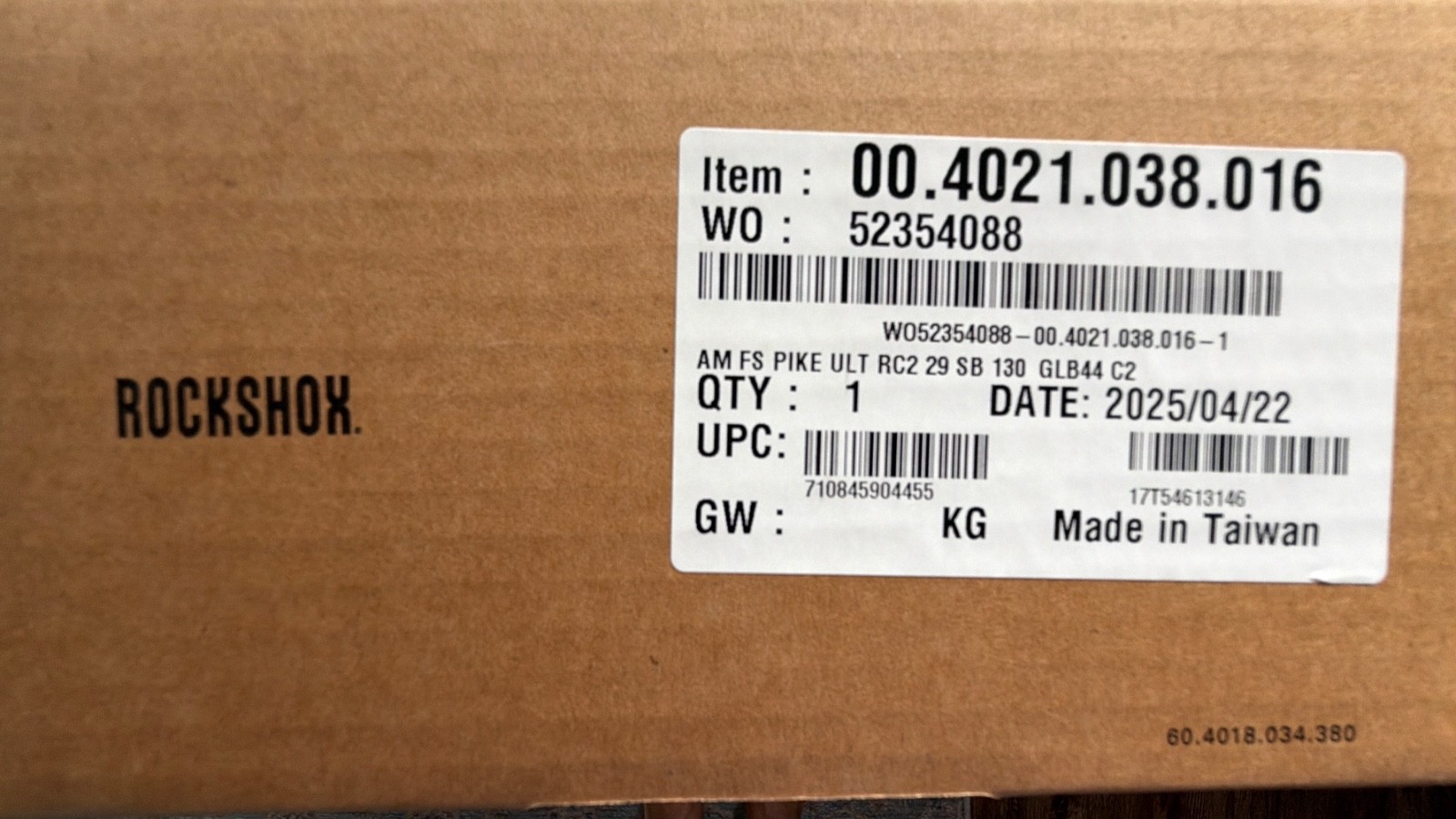 RockShox Pike Ultimate 29 130mm Charger 3.1 RC2 ButterCups Gloss Black NEW