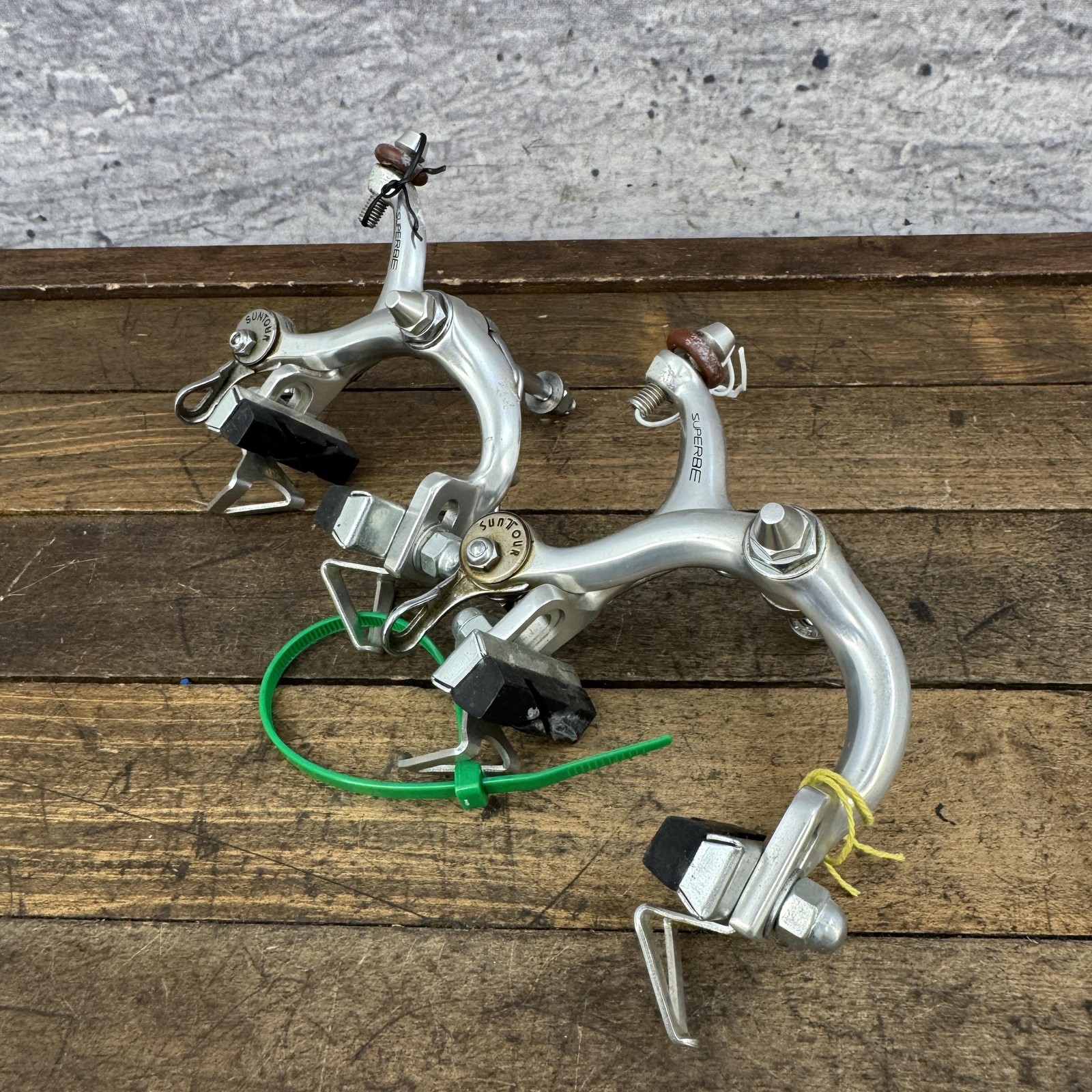Vintage Suntour Superbe Caliper Brakes Set Silver Nut Road Bike Side Pull Japan
