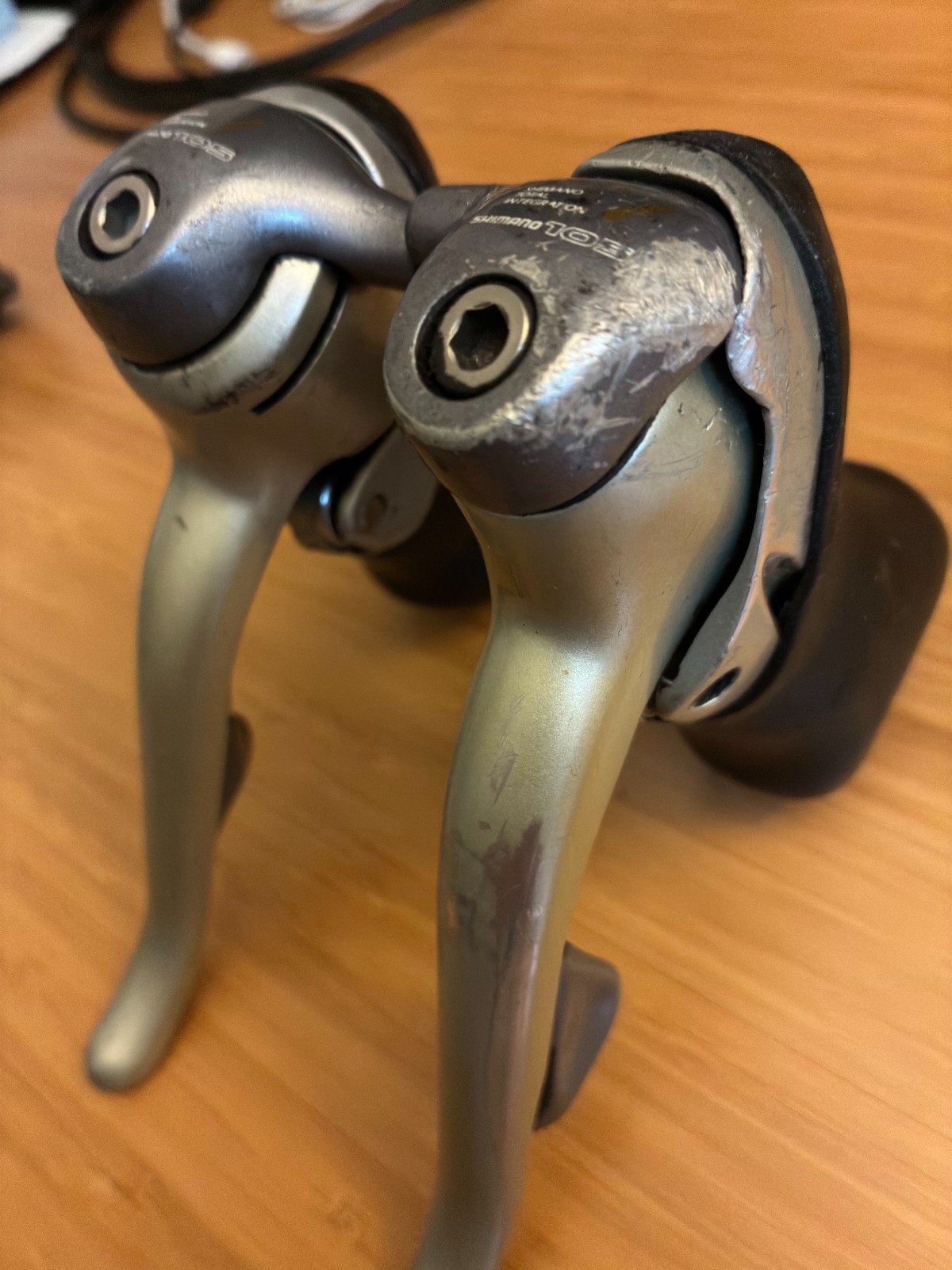 Vintage Shimano 105 1055/1056 8 Speed Groupset – Derailleur, Crankset, Shifters