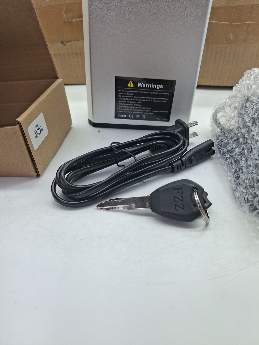 Ebike Replacemnt Battery Model LQ5217500 52V 17.5AH LIMITED CHARGE VOLTAGE 58.8V