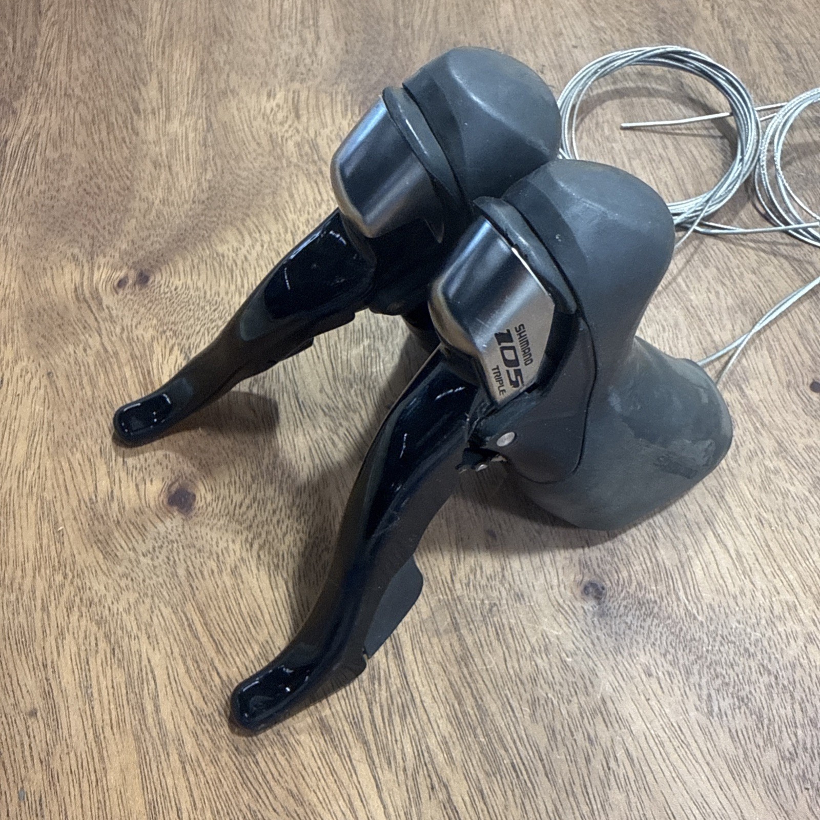 Shimano 105 ST-5700 ST-5703 3×10 Triple Road Bike Shifter Pair