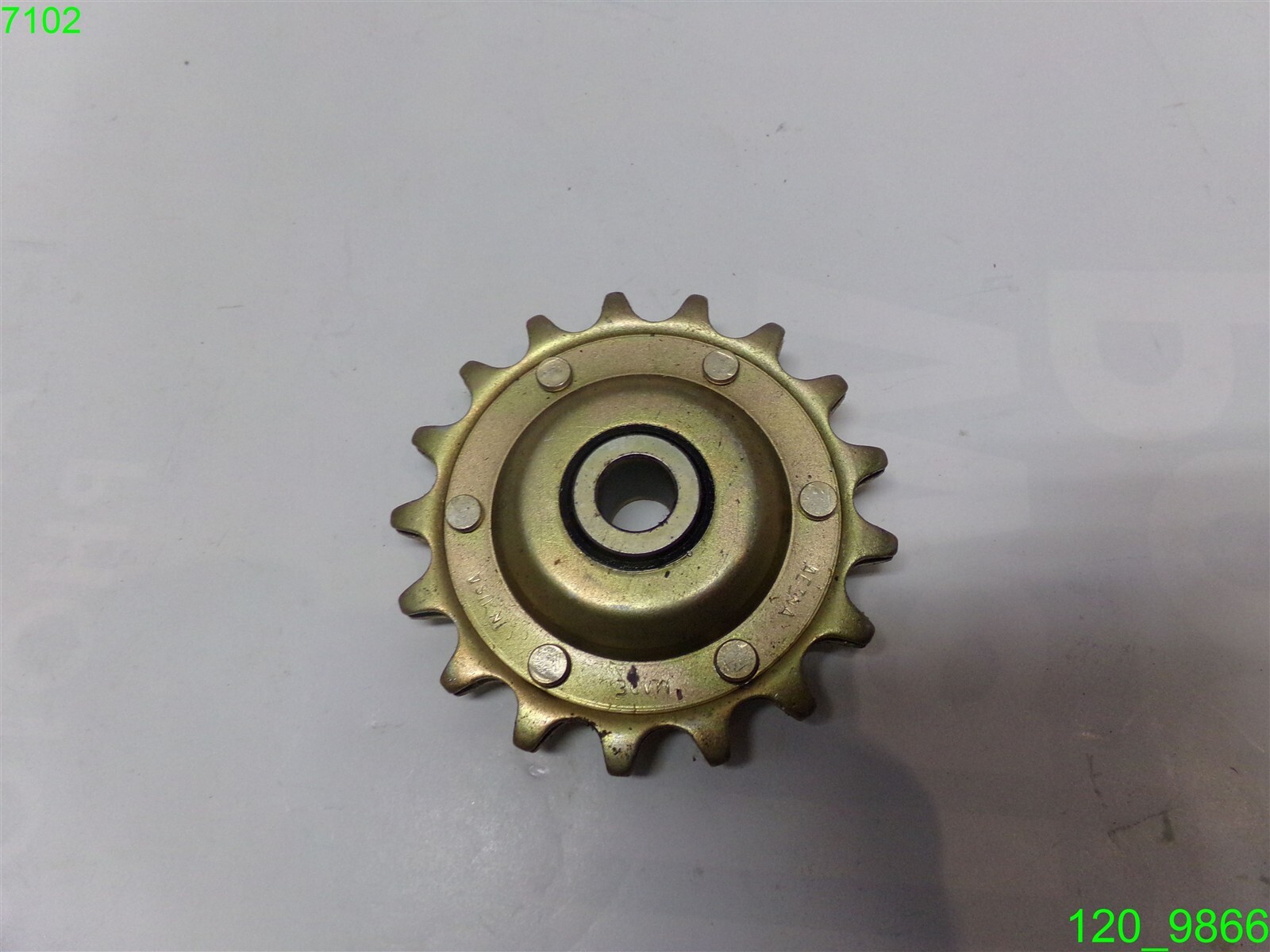 17 TOOTH CHAIN SPROCKET 4-5/8″ DIA CENTER BEARING HOLE 9/16″ DIA – NEW