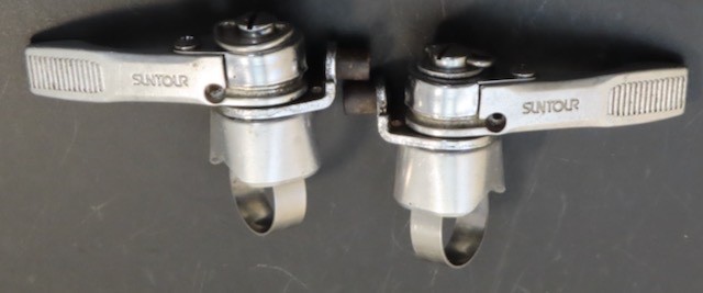 Vintage Suntour retro friction power shifters top bar, Japan