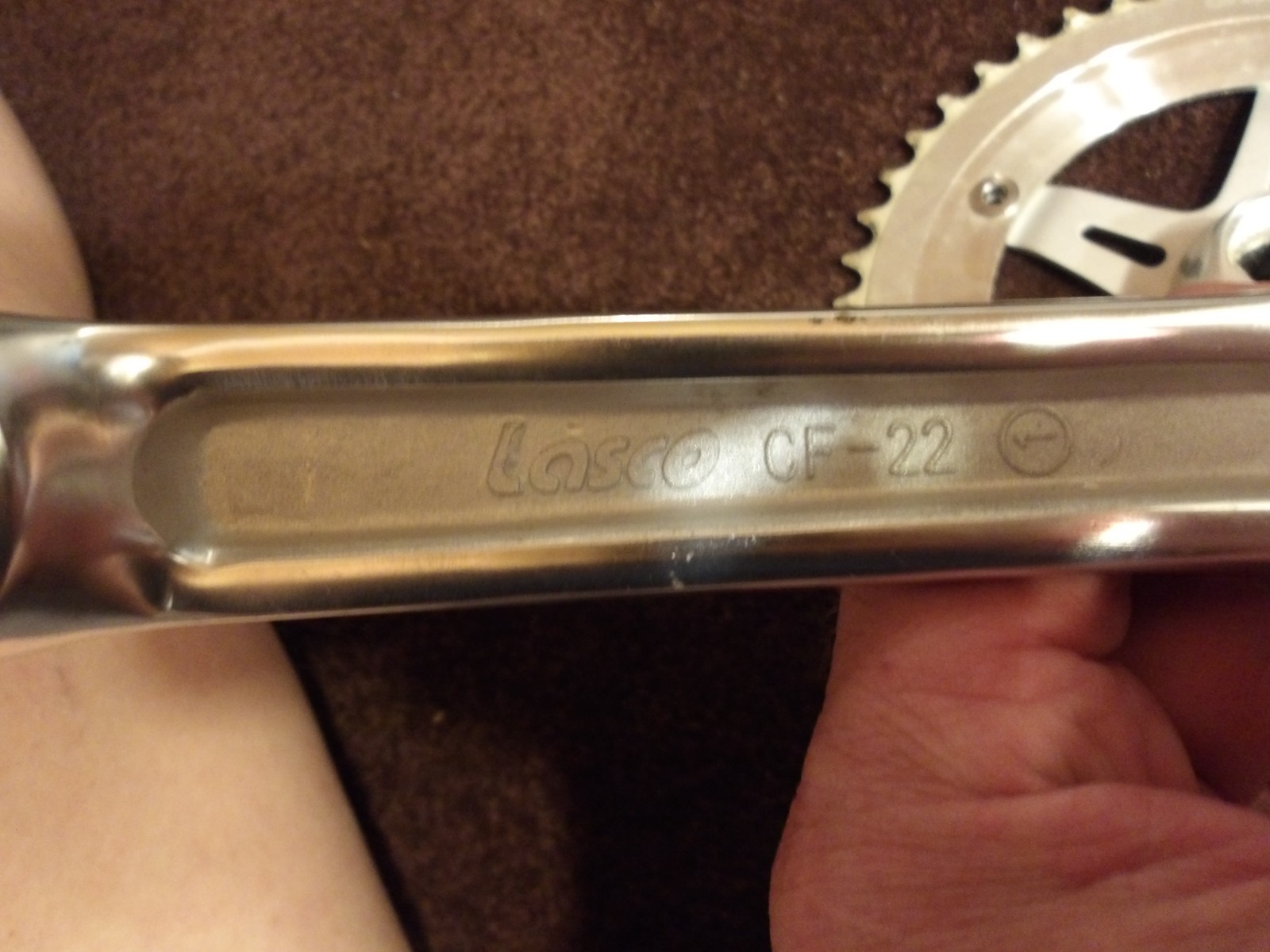 Origin8 crankset 170 arms 46 tooth chainring, fits 3/32 chain, square taper