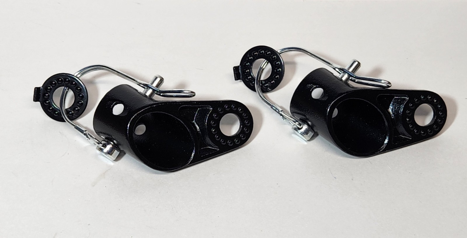 Portable Bicycle Trailer Hitch Coupler Quick Attachment to Bike Rear Axle 2 Pcs