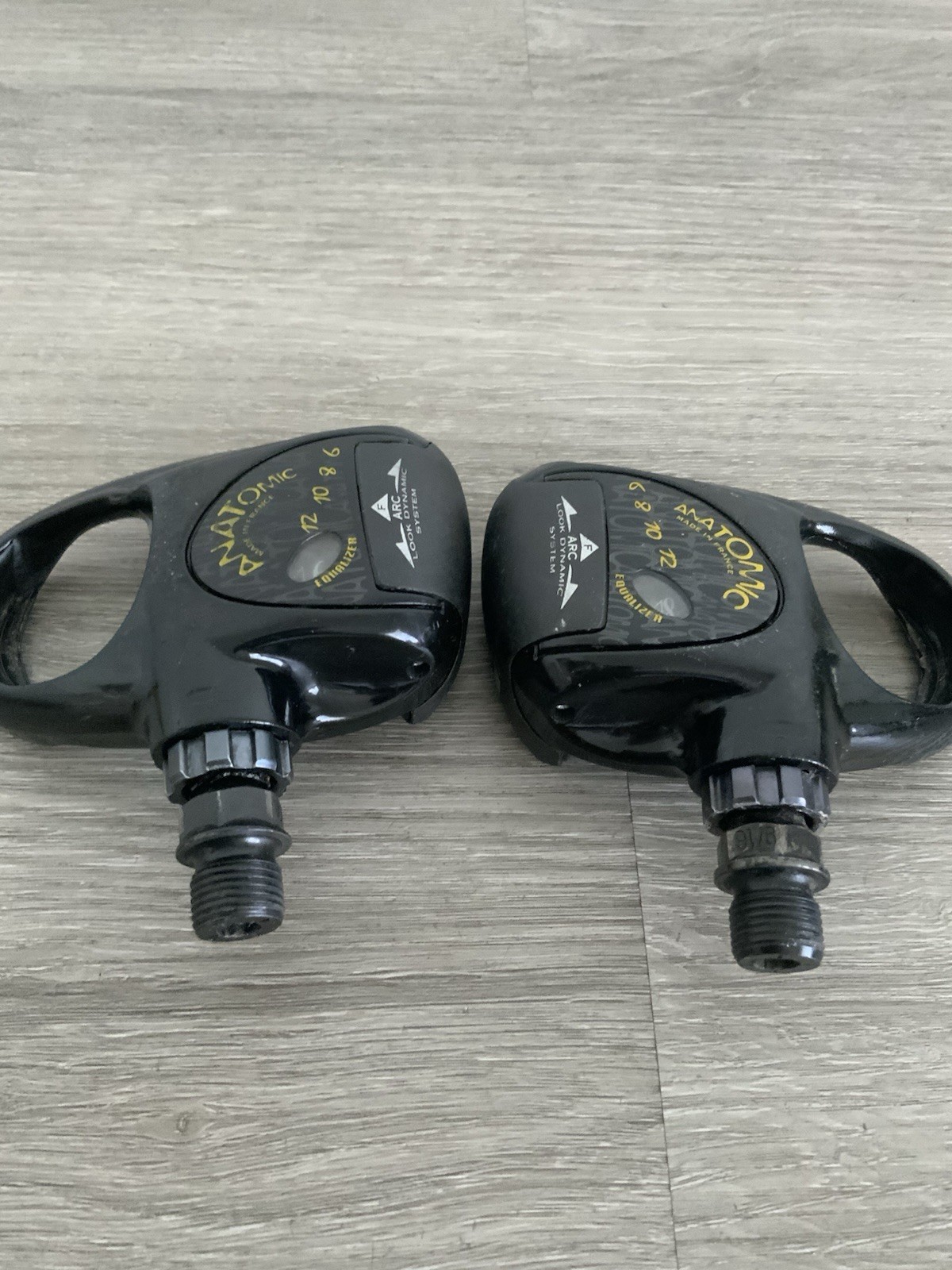 LOOK ANATOMIC 226 CARBON CLIPLESS PEDALS NO CLEATS BLACK 372 GRAMS