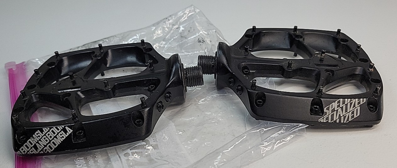 Used Specialized Boomslang Black Pedals Left & Right READ!