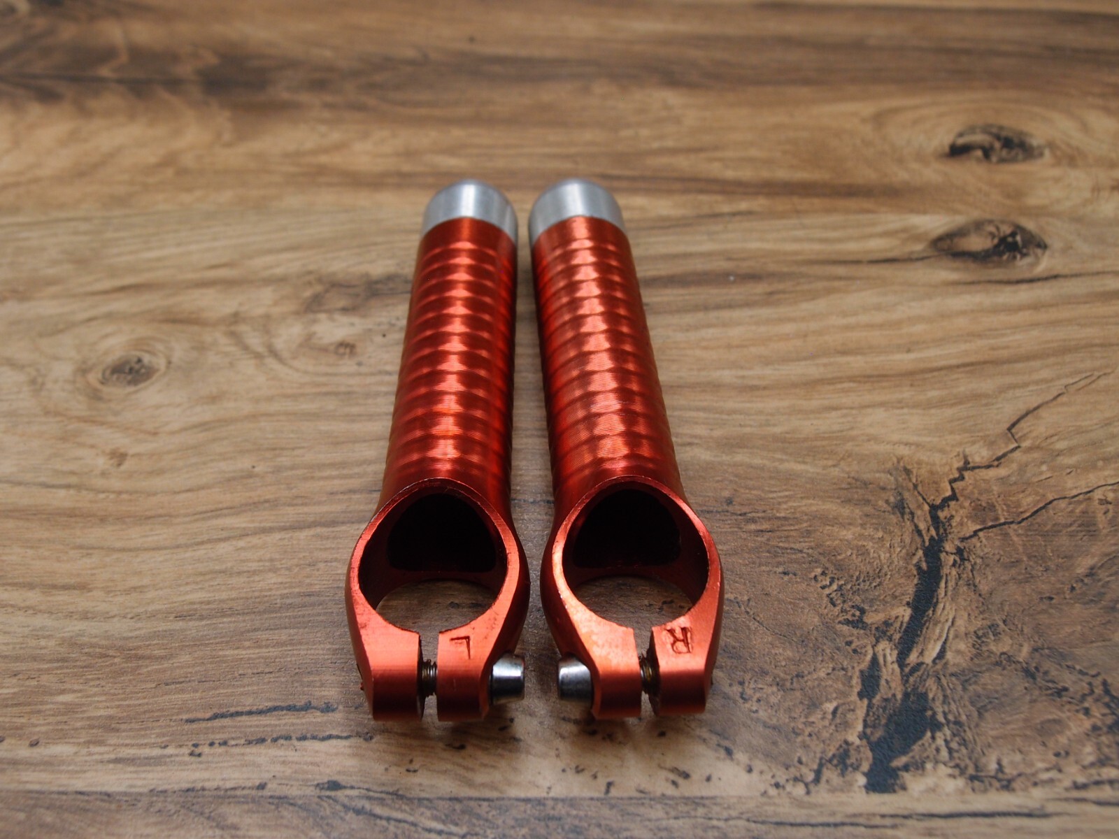 1990’s MTB aluminium alloy bar ends FMF red anodised 22.2 mm