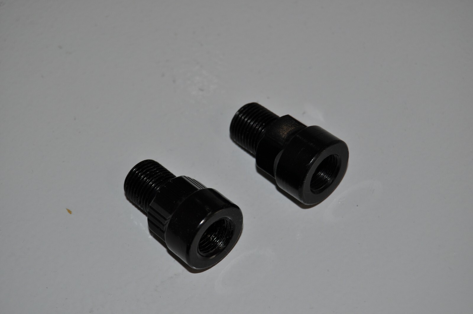 Bicycle Pedal ADAPTERS Converts Fits 9/16″ Cranks to 1/2″ Bike Pedals