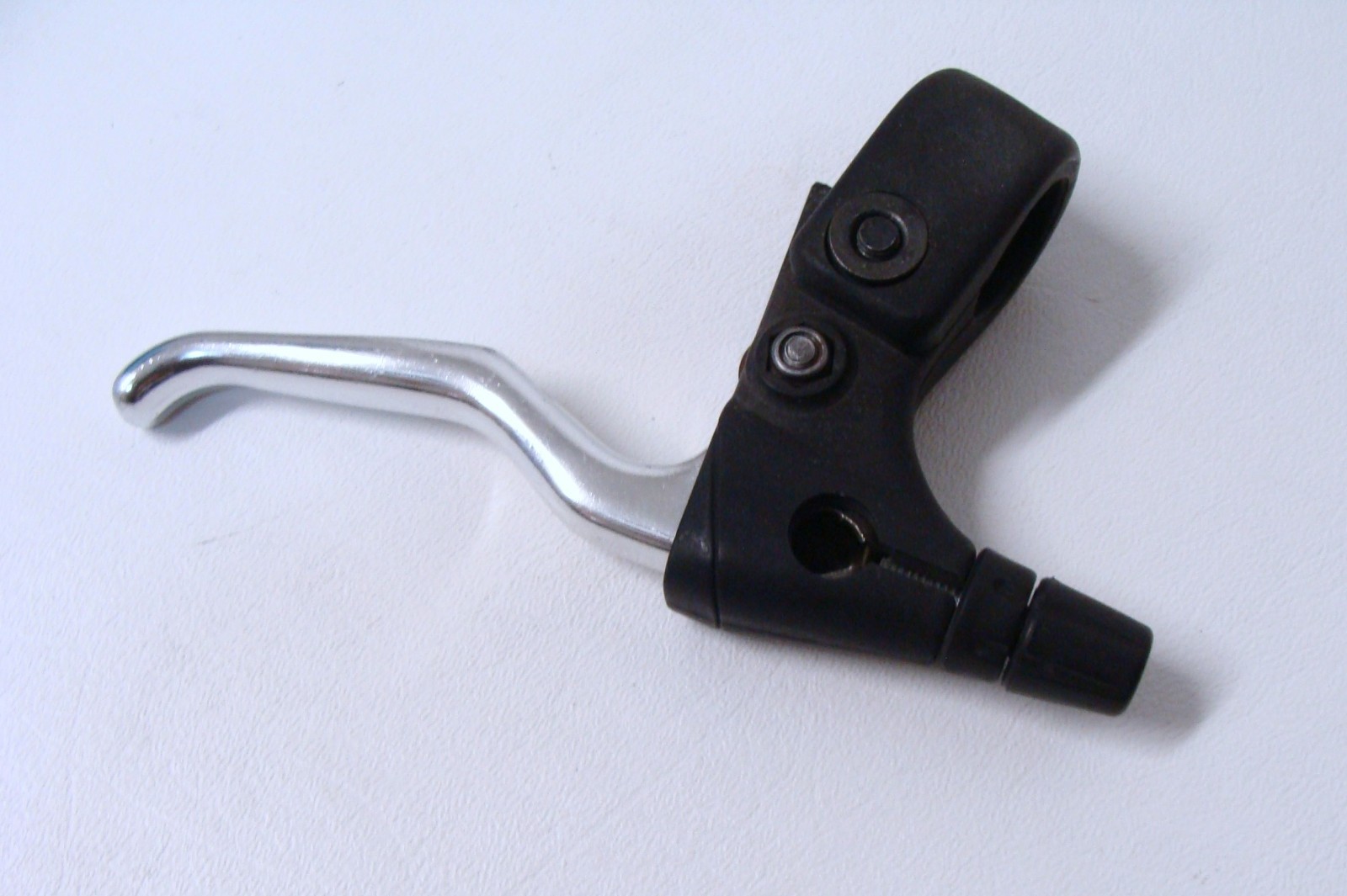 ~ Vintage NOS 90’s Delta 2-Finger MTB Flat Bar Cantilever Brake Lever Set ~