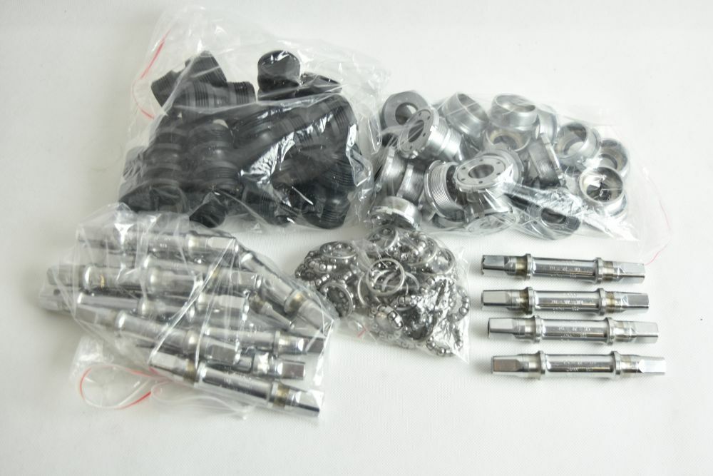 SHIMANO 600 EX d-5ll bottom bracket !! ITALIAN threads 36x24T ! 119mm ! NOS !