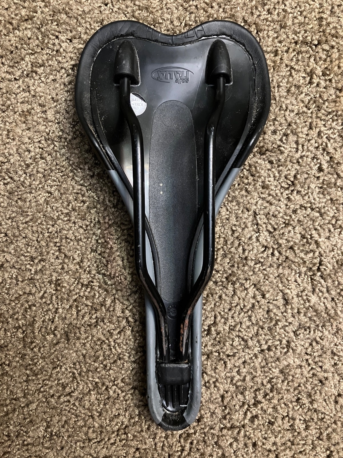 Selle Italia Ghost Saddle Black 132mm Width