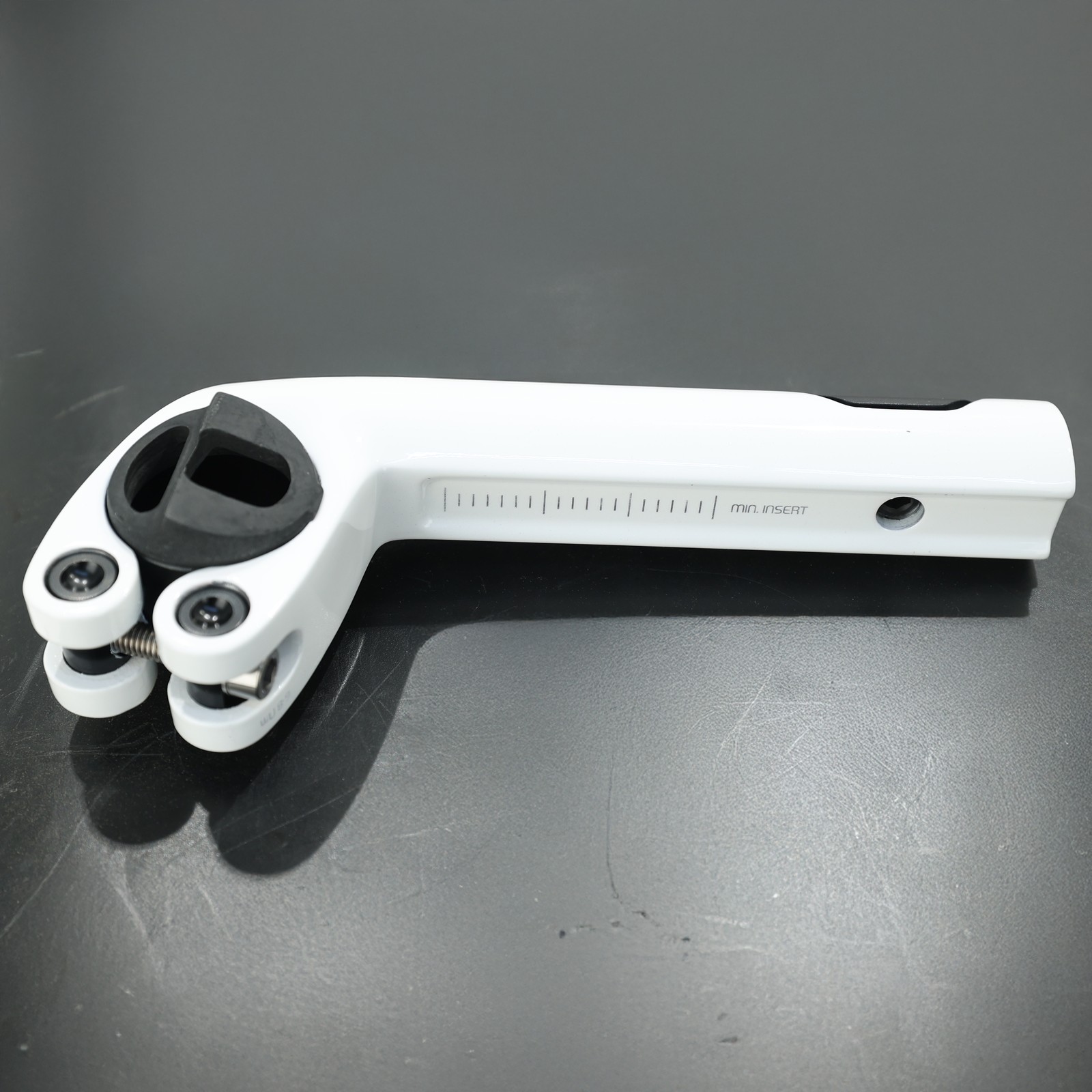 Trek Domane/Emonda Seatmast – Gloss Voodoo White, Model Year 2020