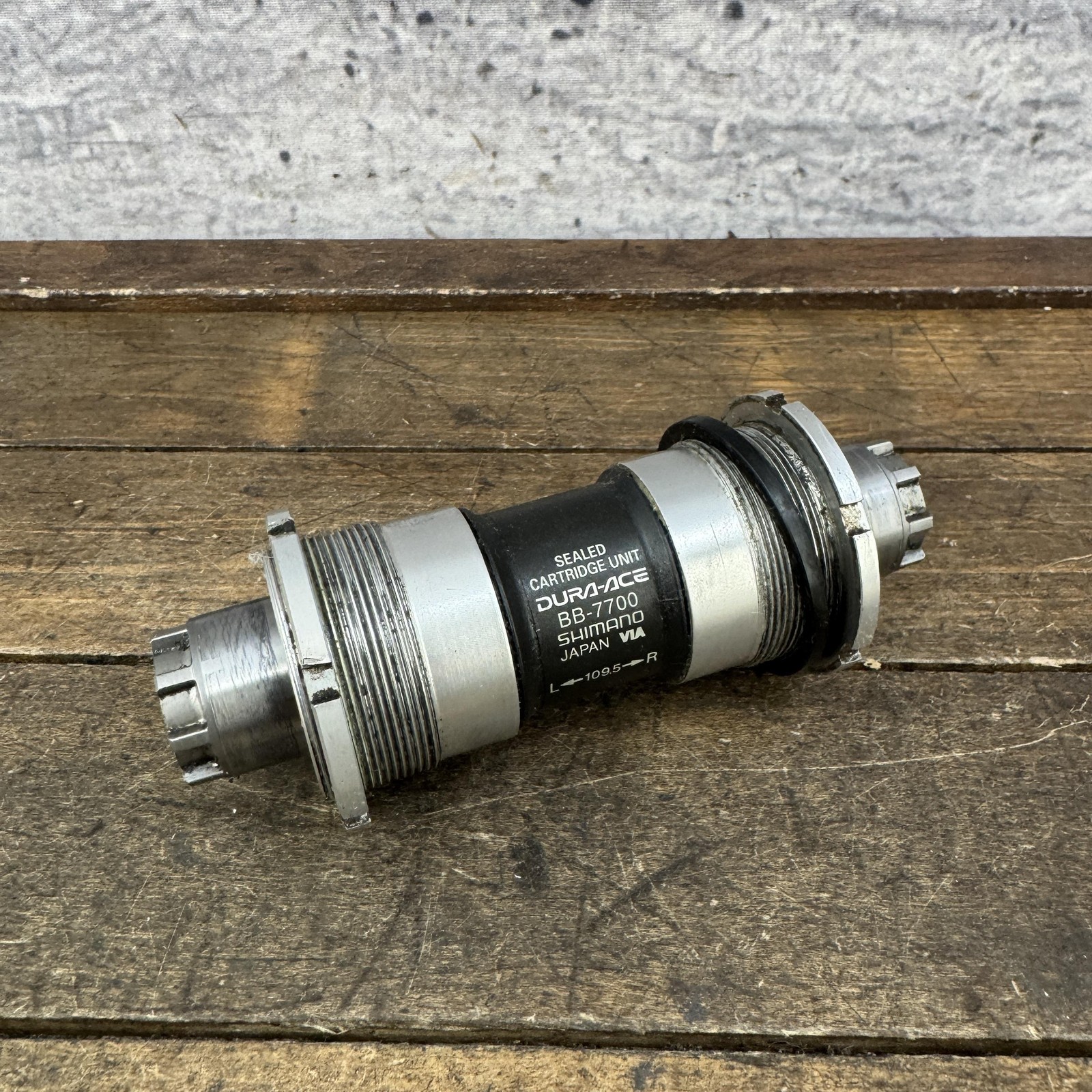 Vintage Shimano Dura-Ace BB-7700 Bottom Bracket OCTALINK 68mm BSA 109.5mm V1