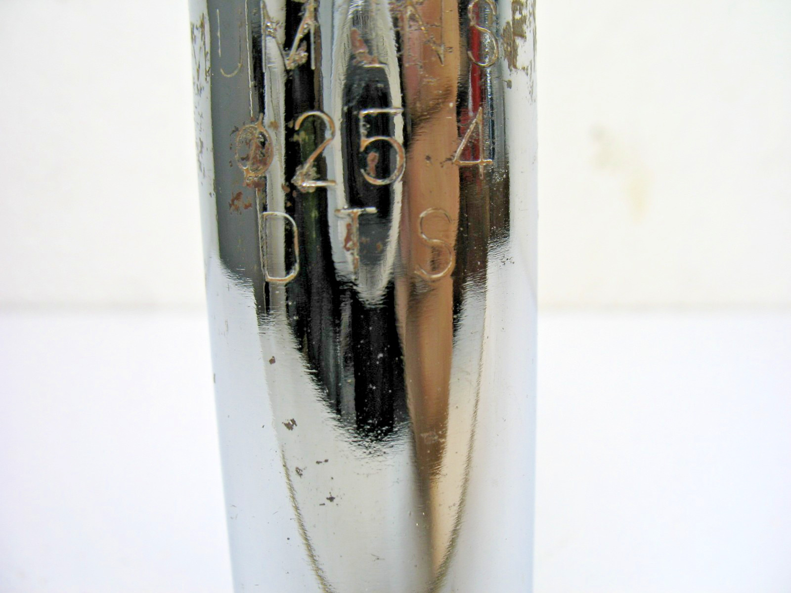Chrome/Silver Steel Seat Post from a 16″ RoyalBaby Star Bike 25.4 – Used