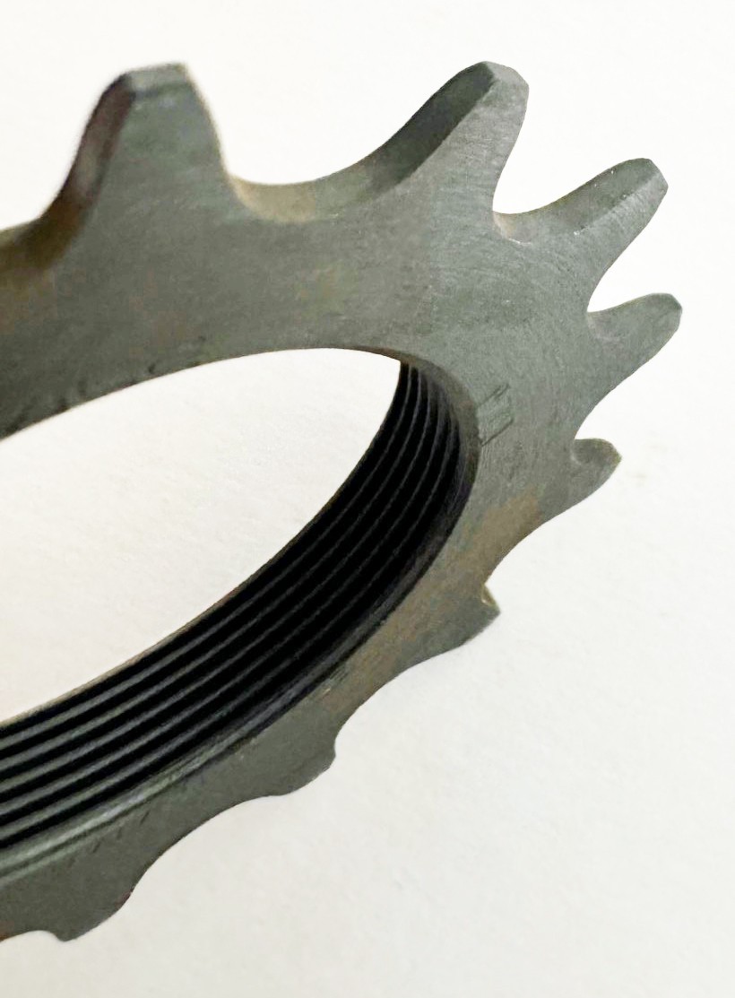 Shimano Dura-Ace SS-7600 14 Tooth 1/2 X 3/32 Sprocket – Y27914000