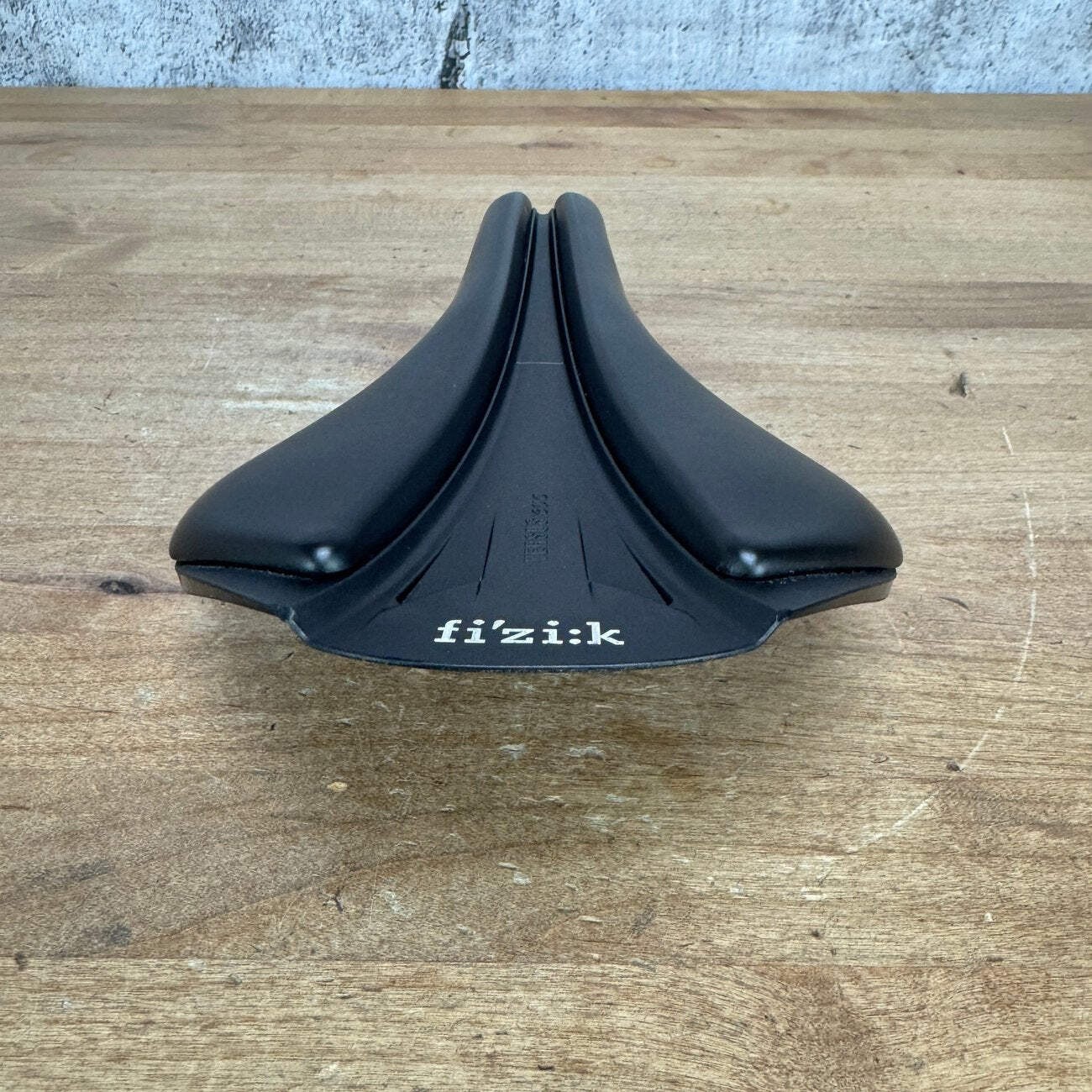 Low Mile! Fizik Antares R1 Versus Evo 139mm 7x9mm Carbon Rails Bike Saddle 172g