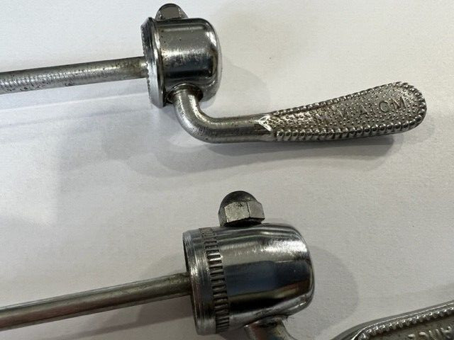 ! TWO VINTAGE MAILLARD SKEWERS NOT MATCHING NICE SHAPE QR QUICK RELEASE BICYCLE