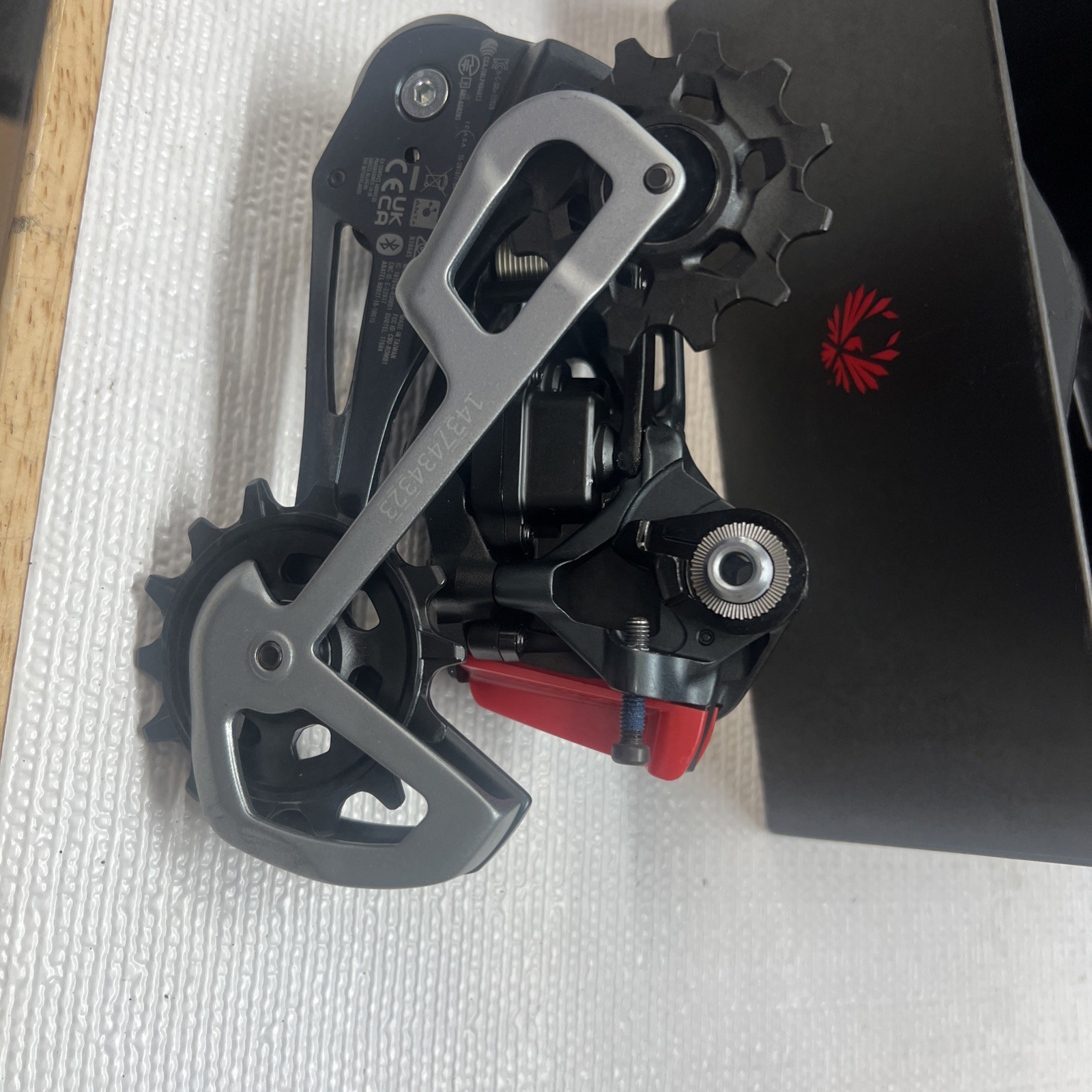 SRAM GX Eagle AXS 12-Speed 52 Teeth Long Cage Rear Derailleur – Lunar
