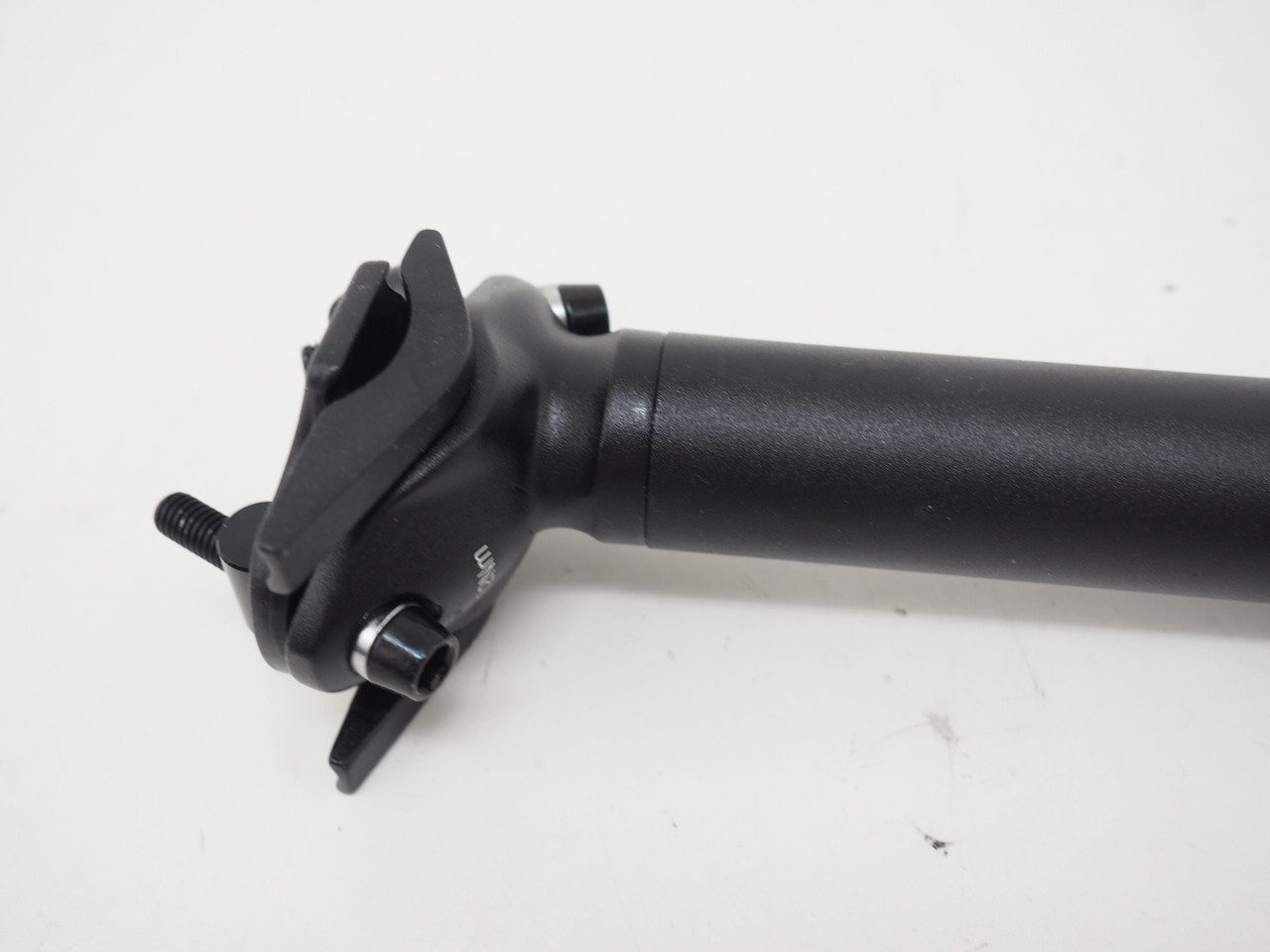 Unbranded Kids Bicycle Seatpost 27.2mm x 210mm Black Alloy 20mm Offset