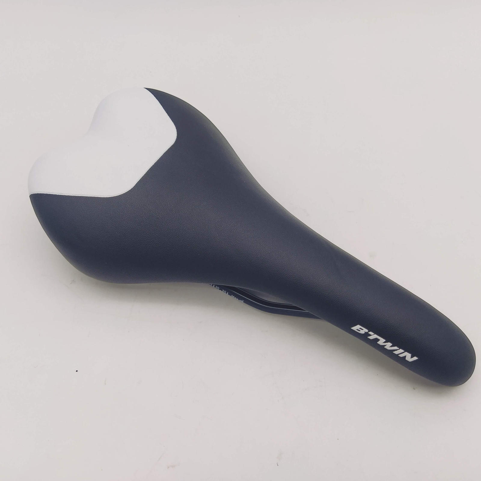 BTWIN Road Mountain Bicycle Saddle 275x135mm Cr-Mo Rails Seat Black&white color
