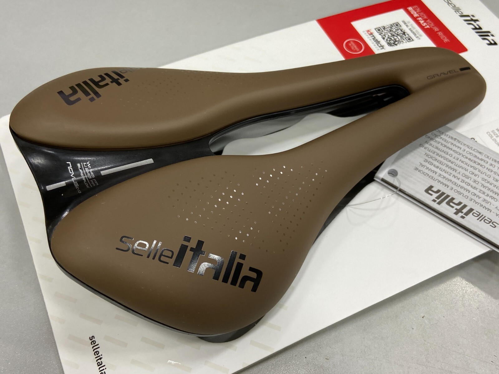 Selle Italia Novus Evo Boost Gravel TM Superflow L3 (145x245mm) Saddle Mud Brown