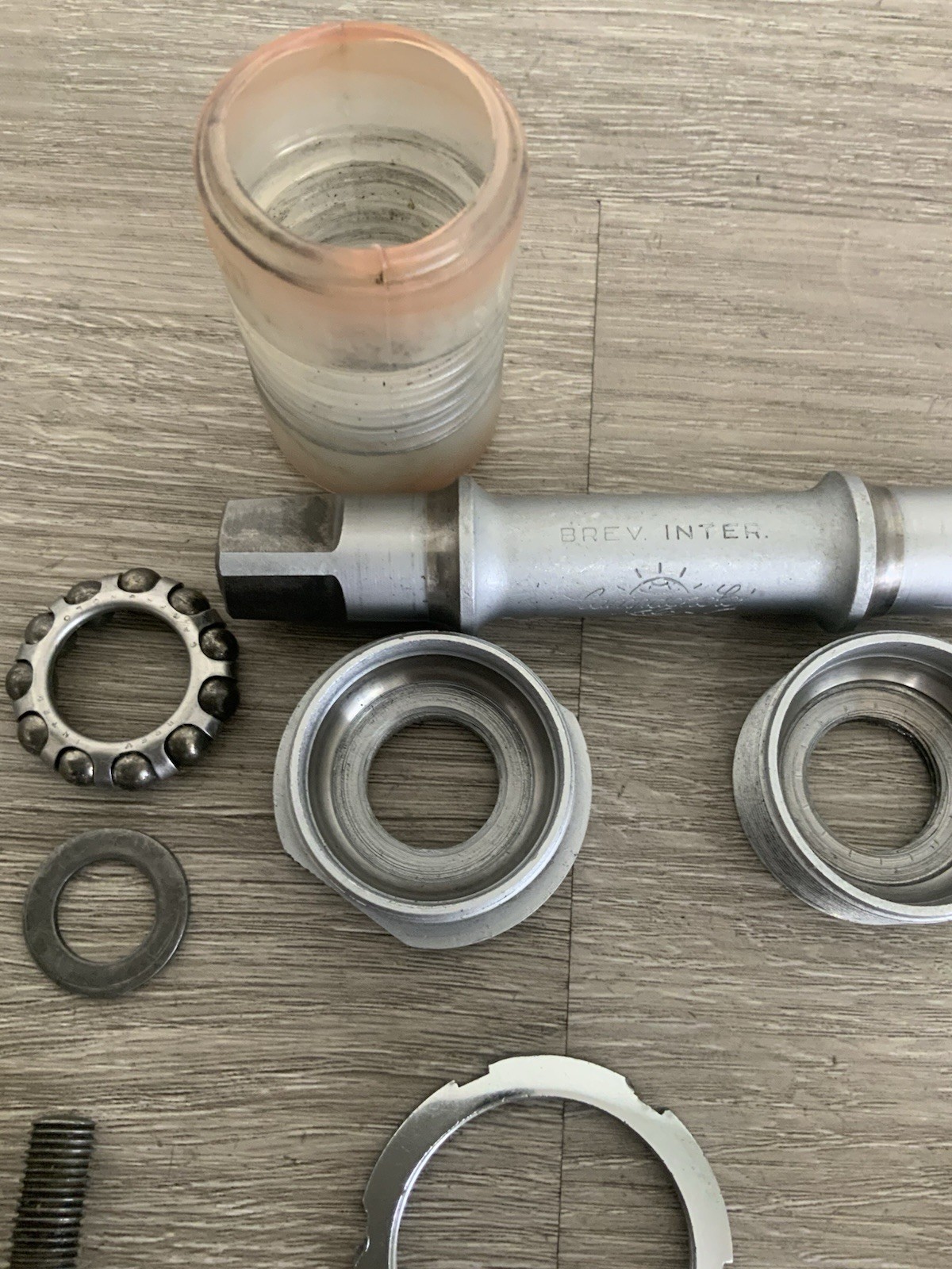 CAMPAGNOLO RECORD BOTTOM BRACKET 68-112 MM FRENCH THREADING