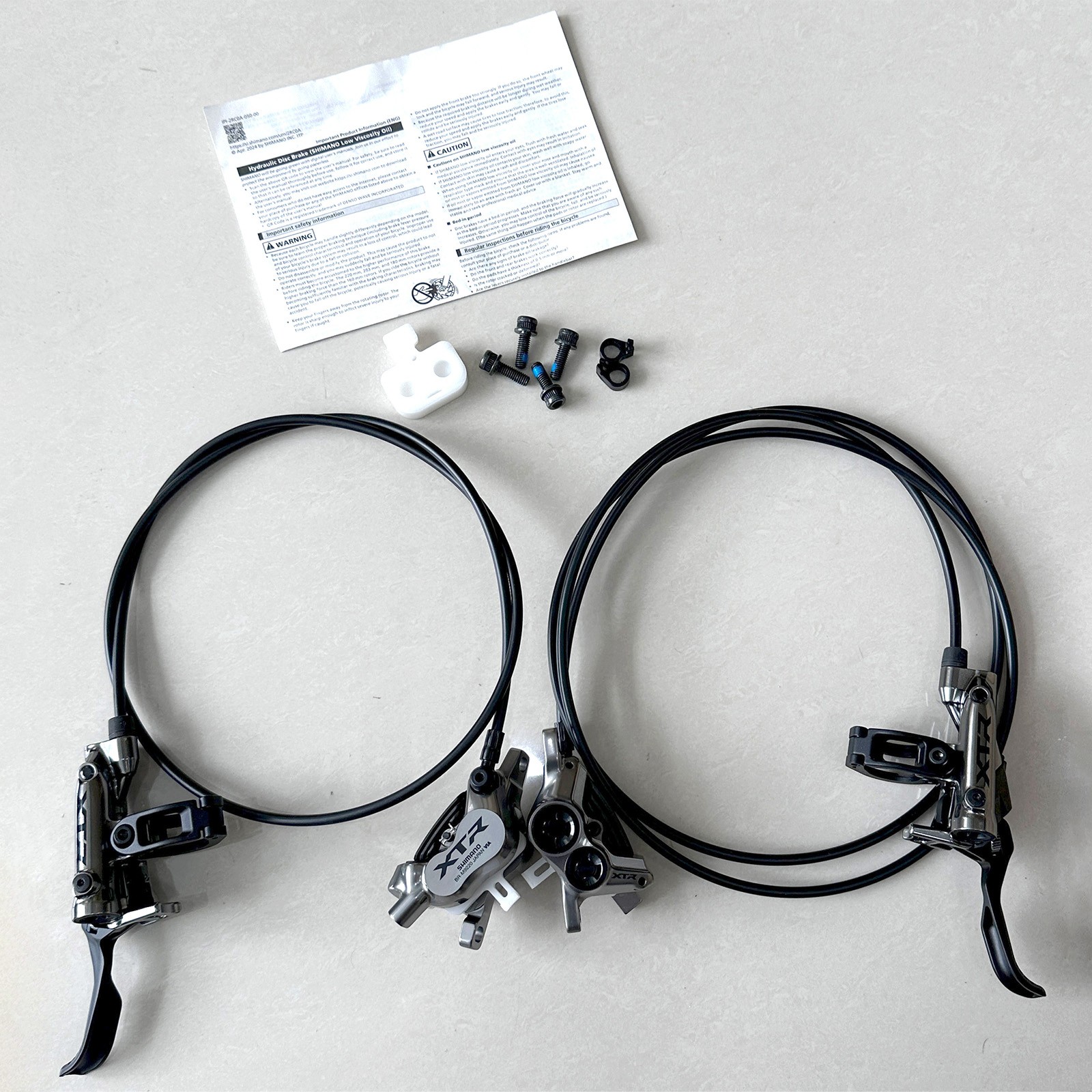 Shimano M9220 Hydraulic Disc Brake Set BL-M9220 Lever BR-M9220 Caliper MTB Bike