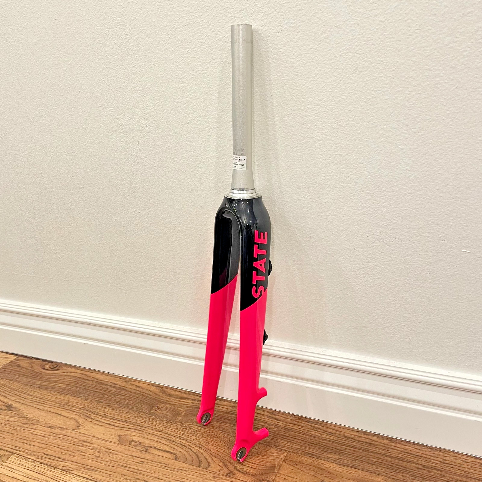 State Bicycle Co Carbon Thunderbird Disc Brake Fork Black Pink 700c Tapered