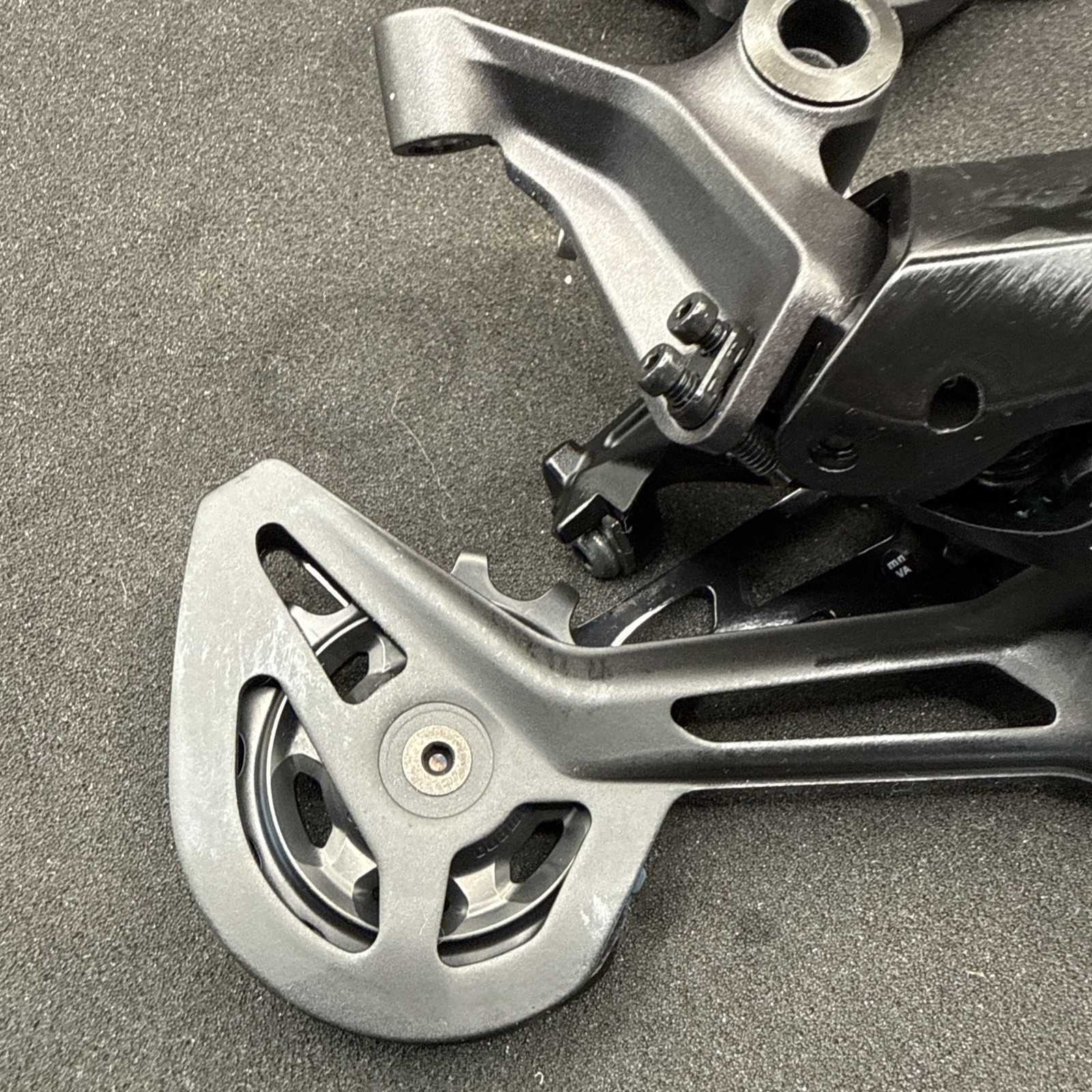 Shimano Xt M8130 Right Rear Shifter And Derailleur Sgs 11 Speed Linkguide (NW)