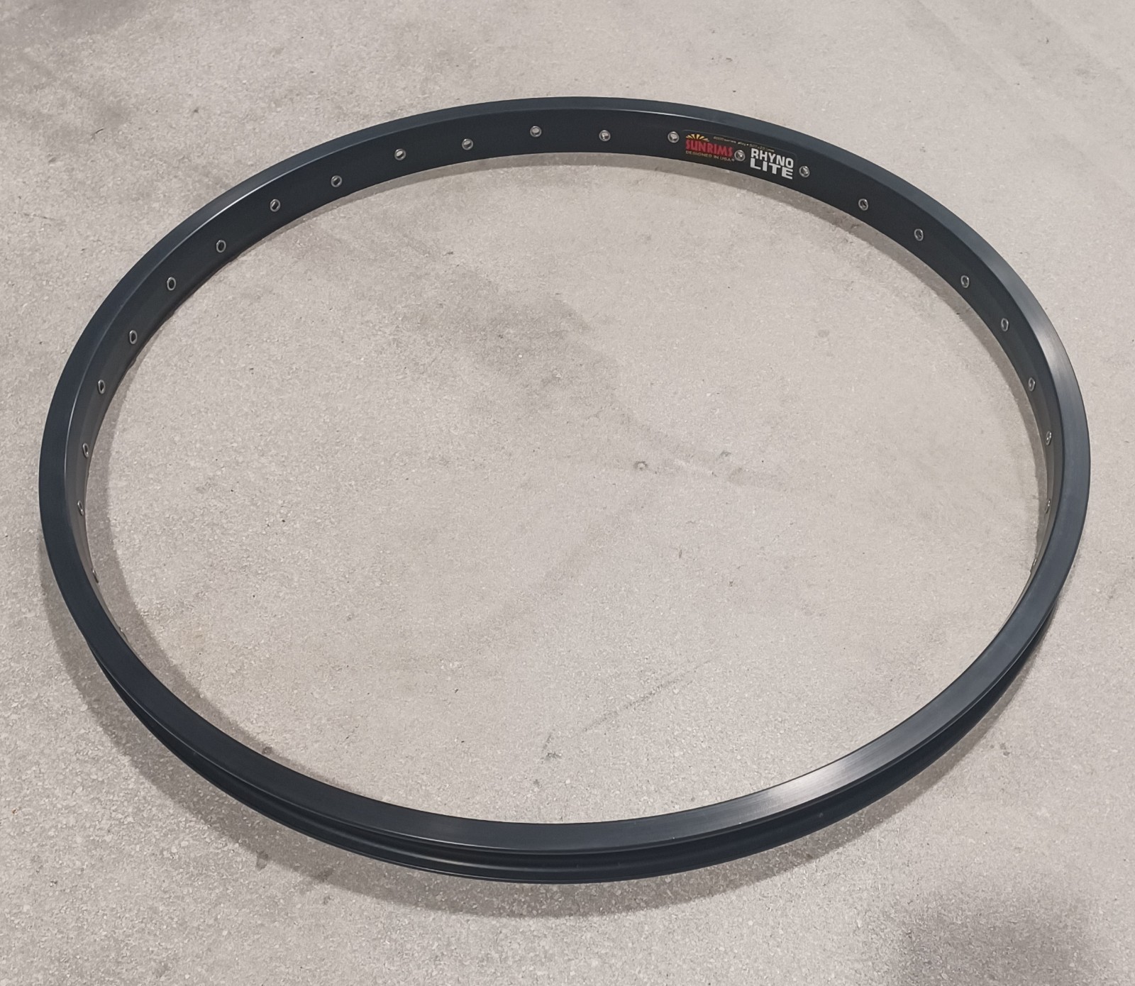 SUN RHYNOLITE Double Wall PINNED Rim BMX 24X1.75″ 36H BLACK